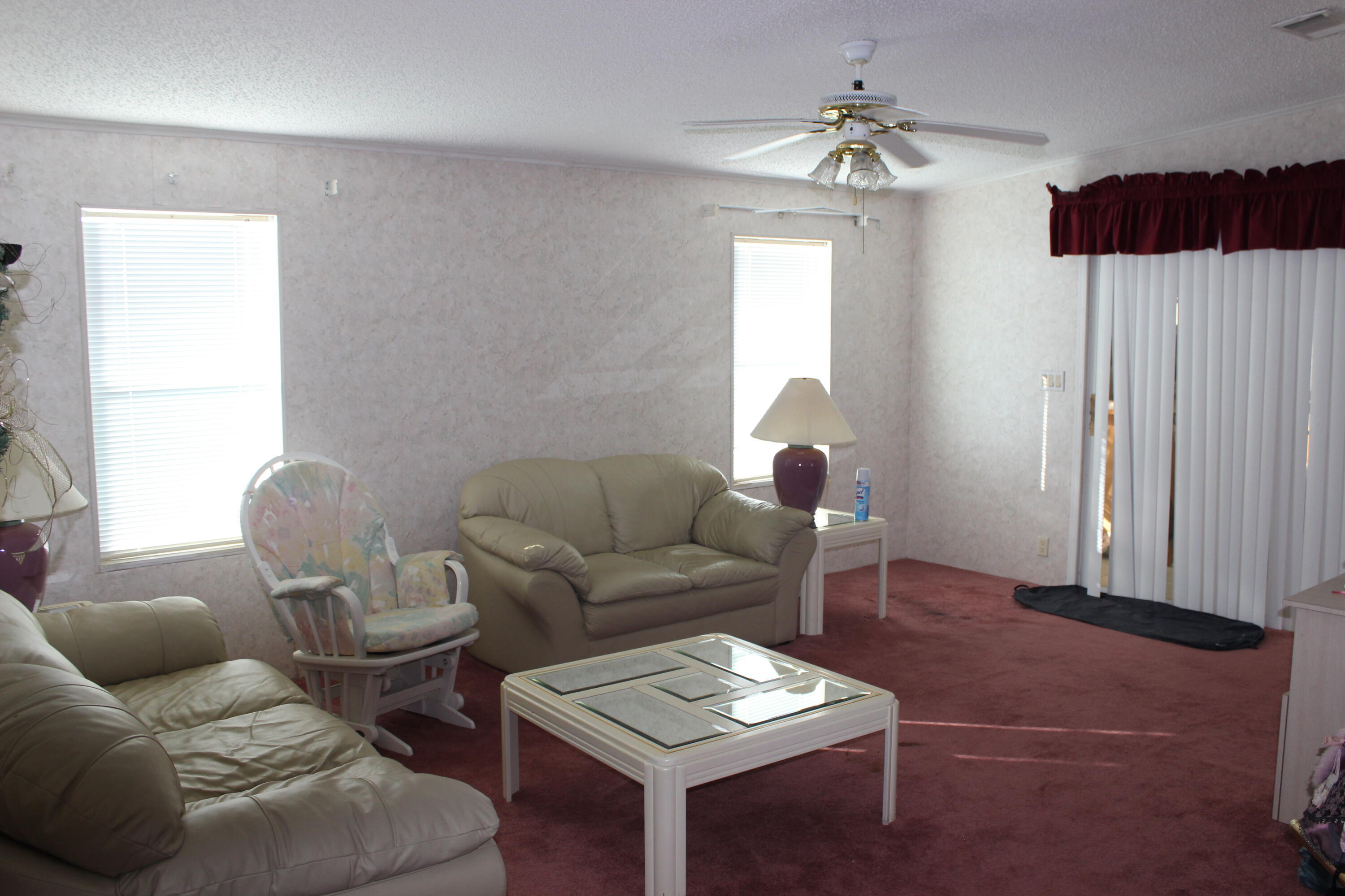 6731 Sinsonte Court Property Photo 25