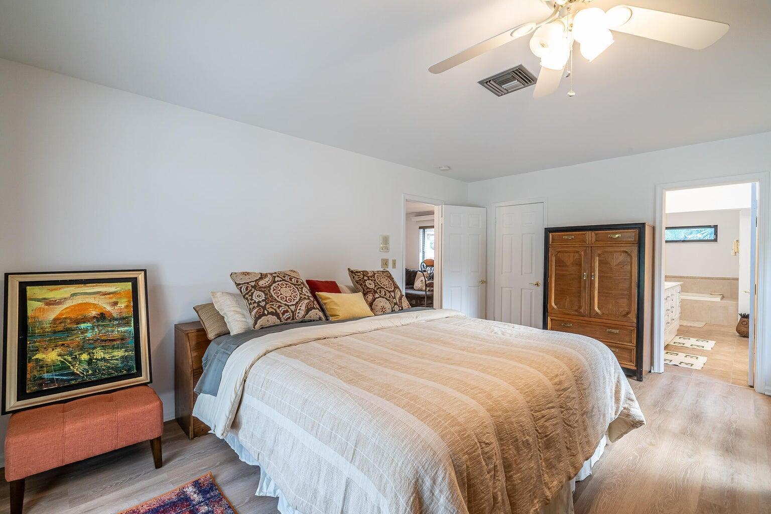 12775 Guilford Circle Property Photo 14