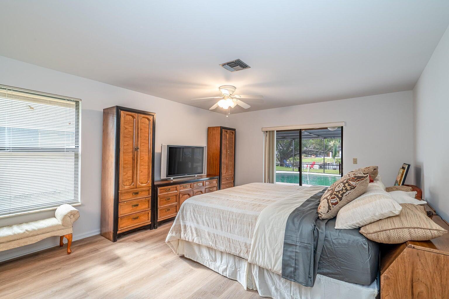 12775 Guilford Circle Property Photo 15