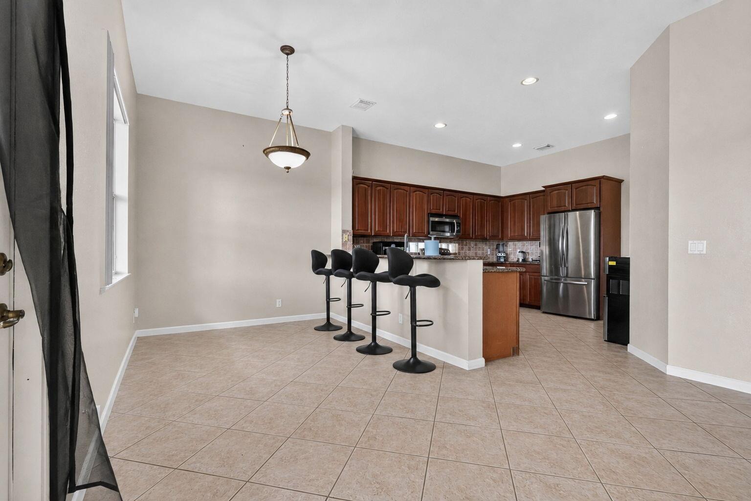 241 Gazetta Way Property Photo 18
