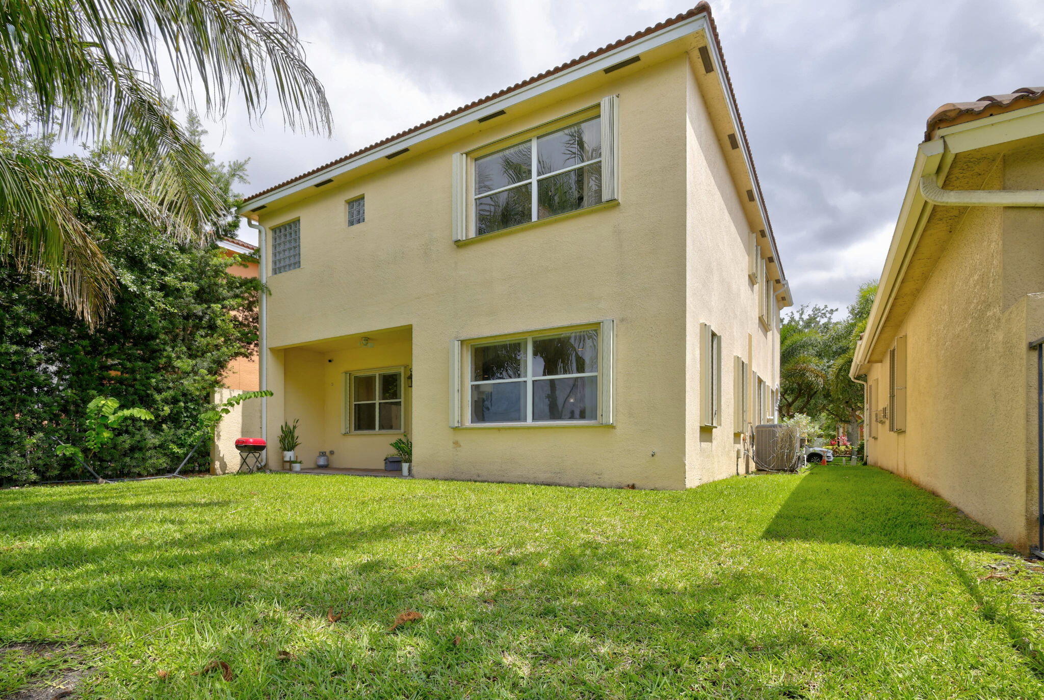 241 Gazetta Way Property Photo 49
