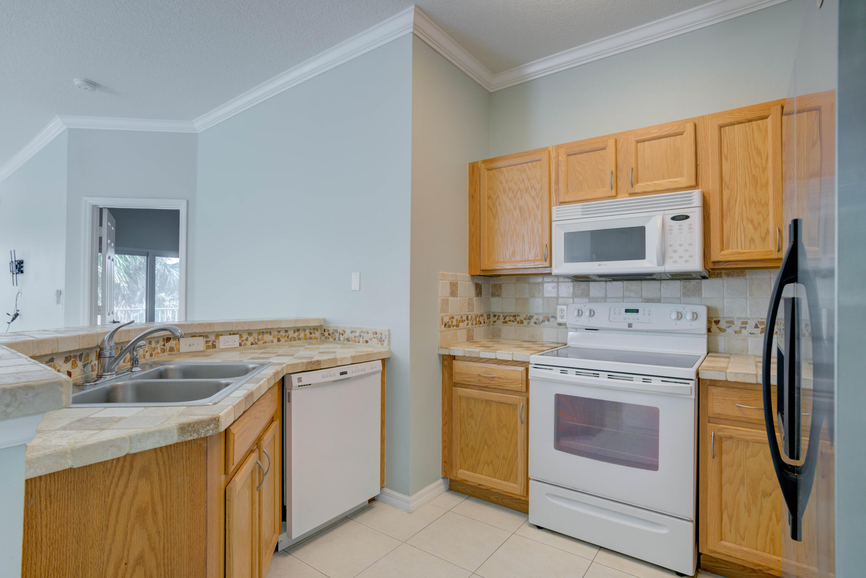 115 Lighthouse Circle B Property Photo 23