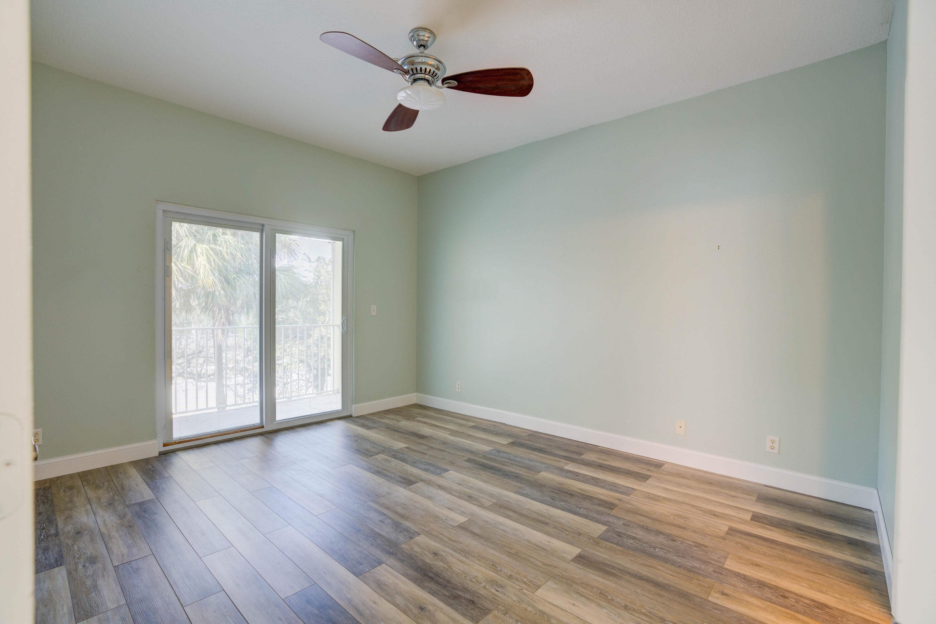 115 Lighthouse Circle B Property Photo 33