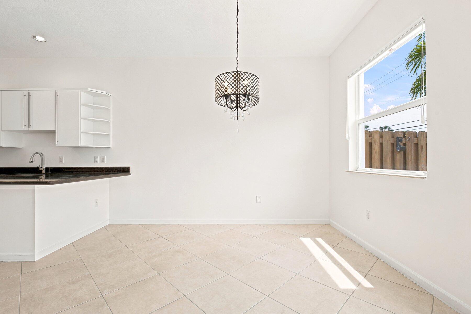1224 Ne 18th Avenue 1 Property Photo 8