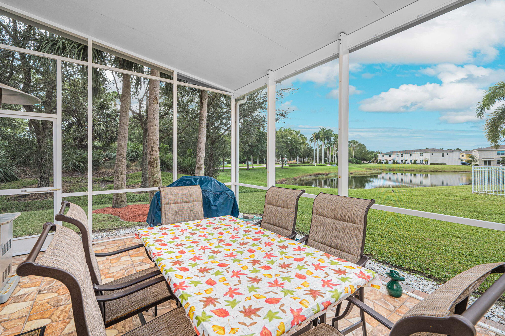 2161 Nw Padova Street Property Photo 23