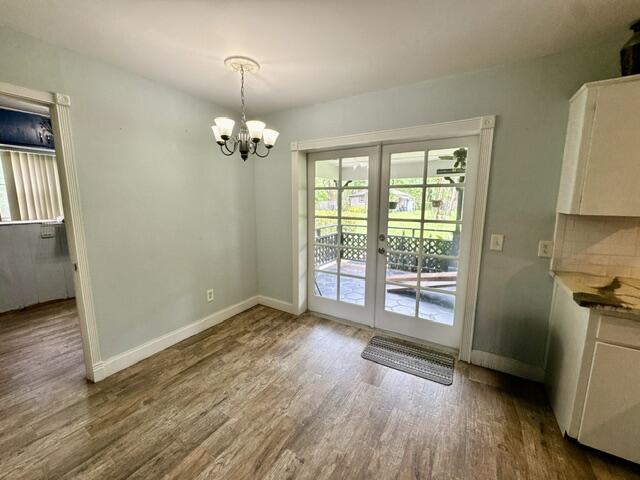 13559 24th Court N Property Photo 9