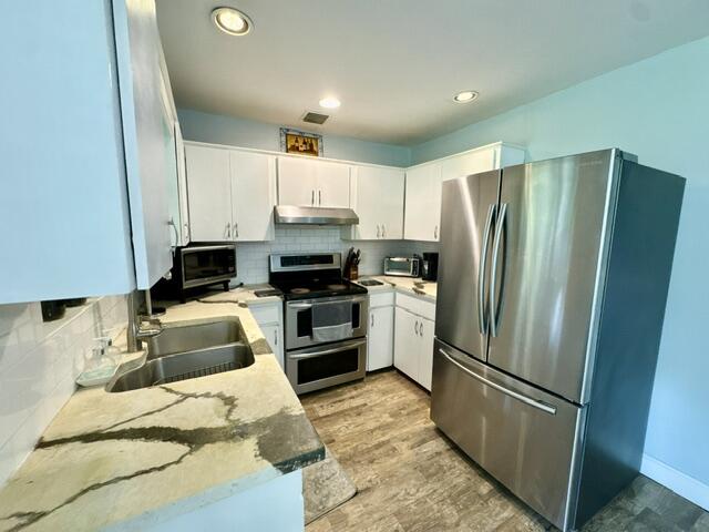 13559 24th Court N Property Photo 13