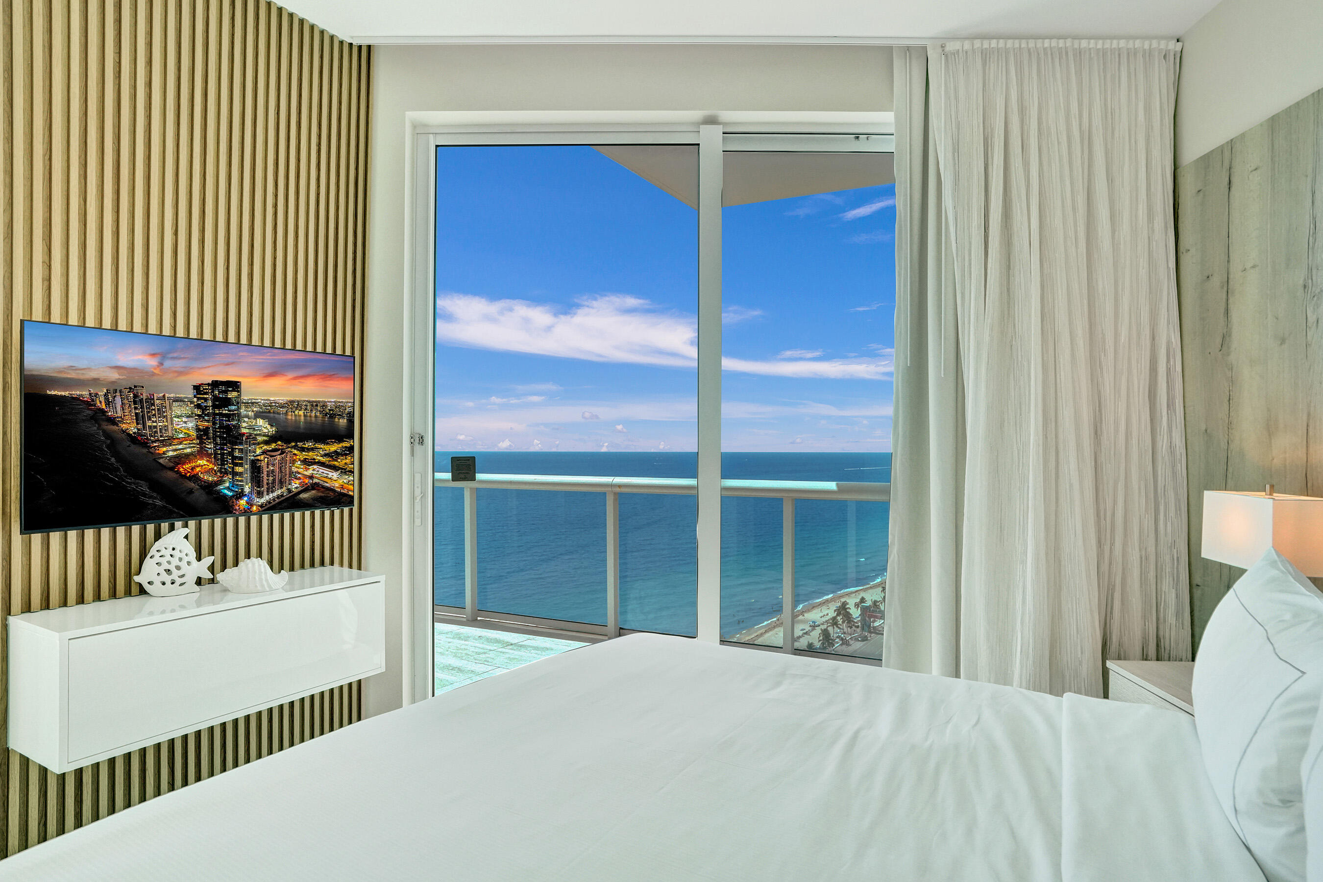 505 N Fort Lauderdale Beach Boulevard N 2500 Property Photo 10