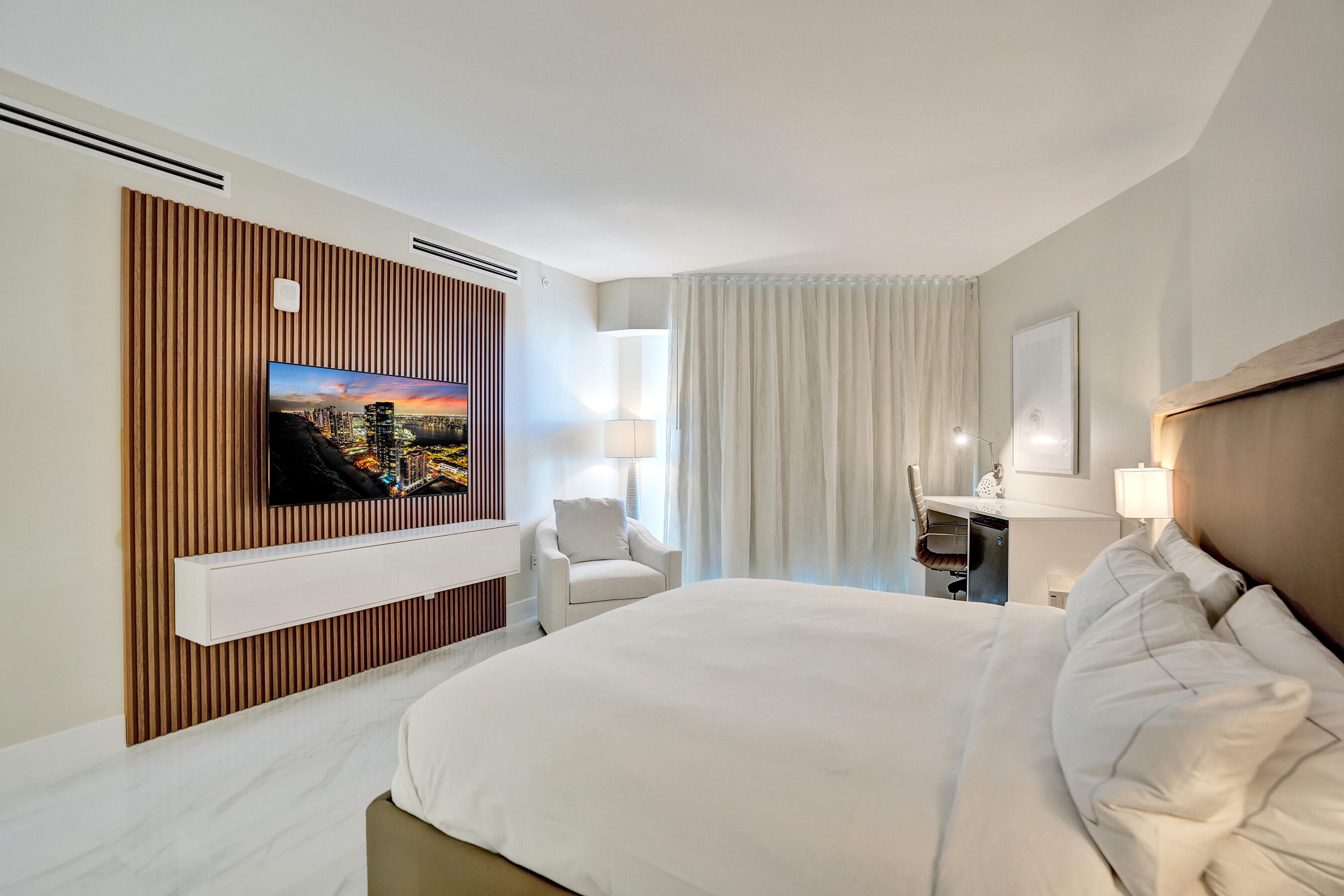 505 N Fort Lauderdale Beach Boulevard N 2500 Property Photo 34