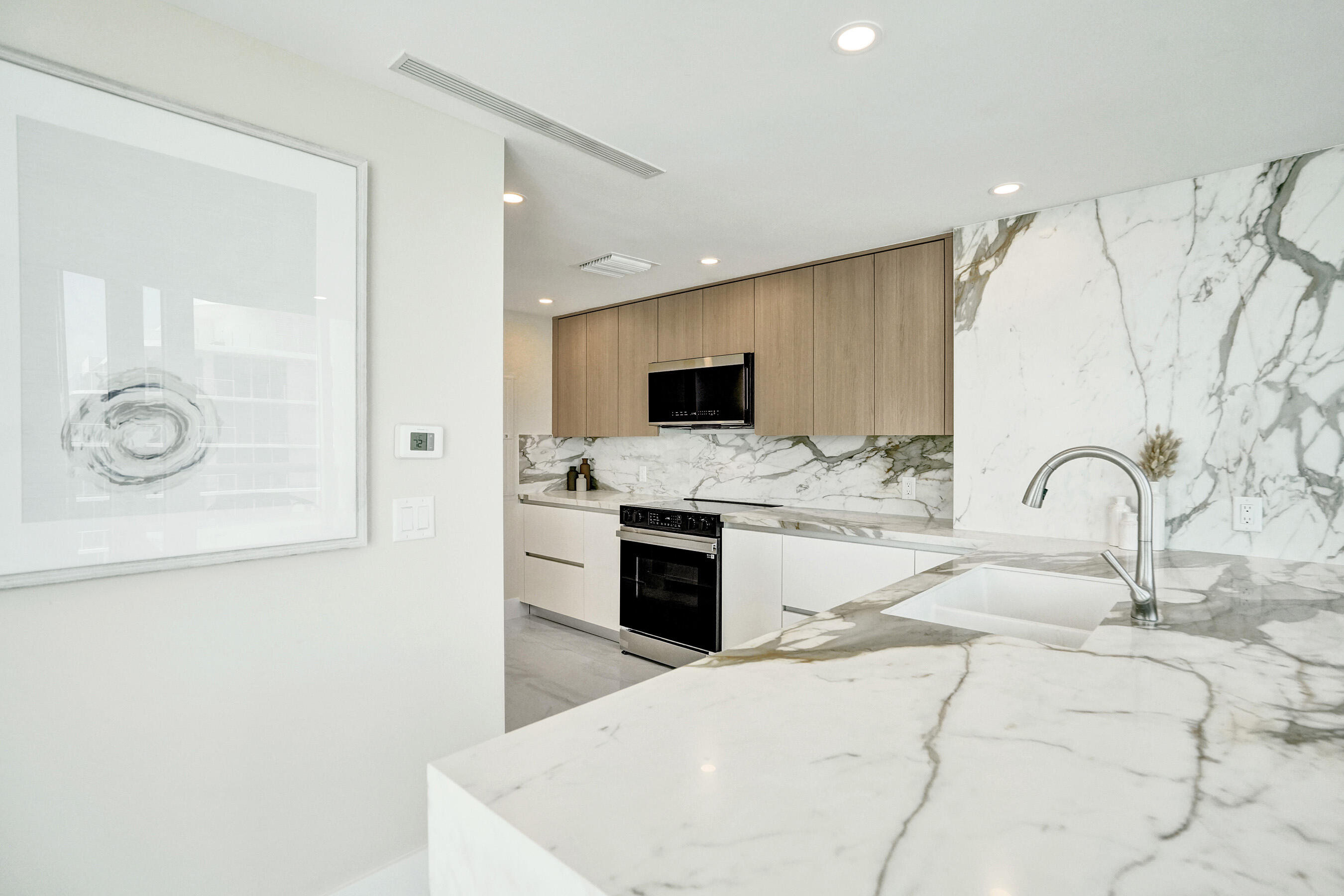 505 N Fort Lauderdale Beach Boulevard N 2500 Property Photo 49