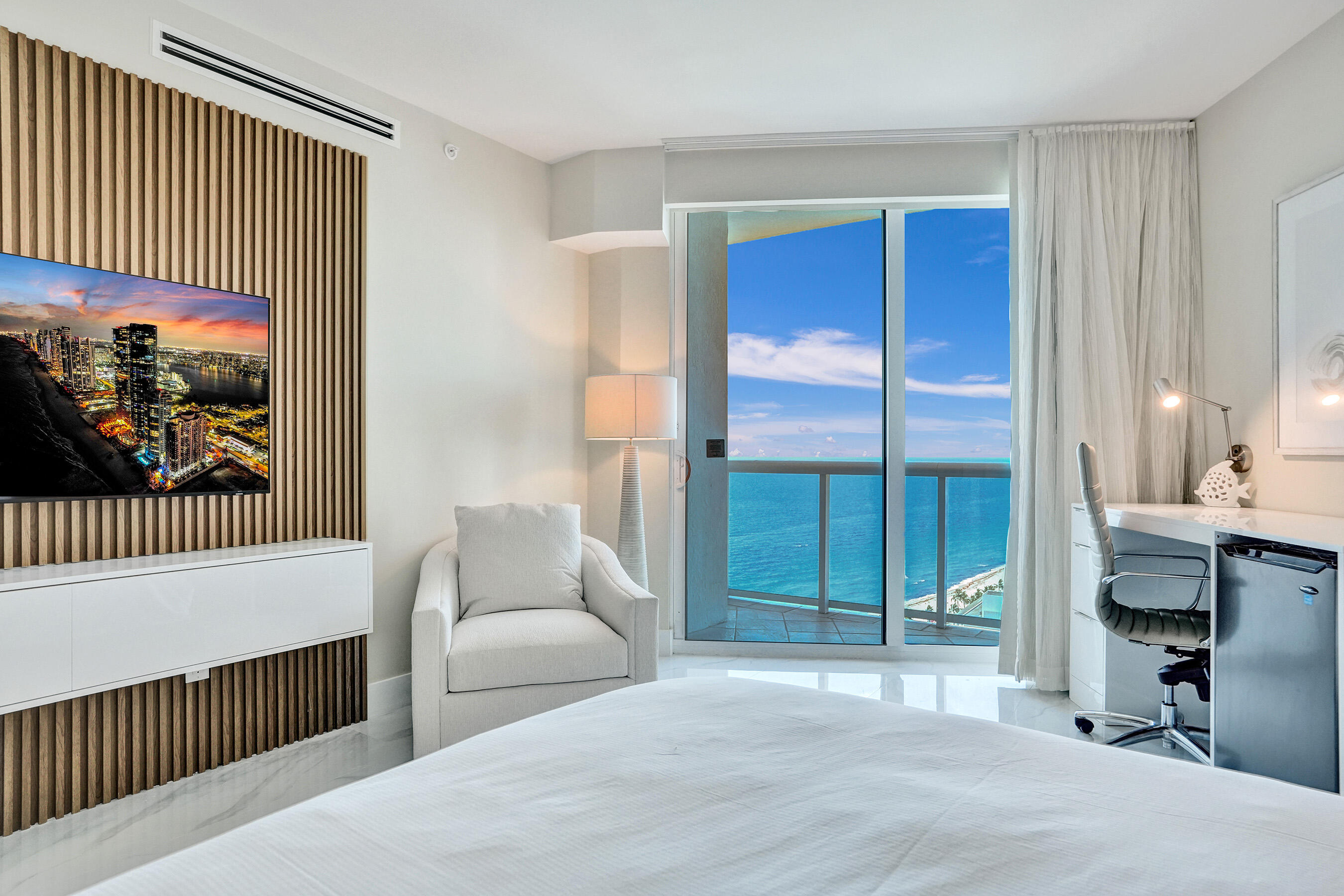 505 N Fort Lauderdale Beach Boulevard N 2500 Property Photo 70