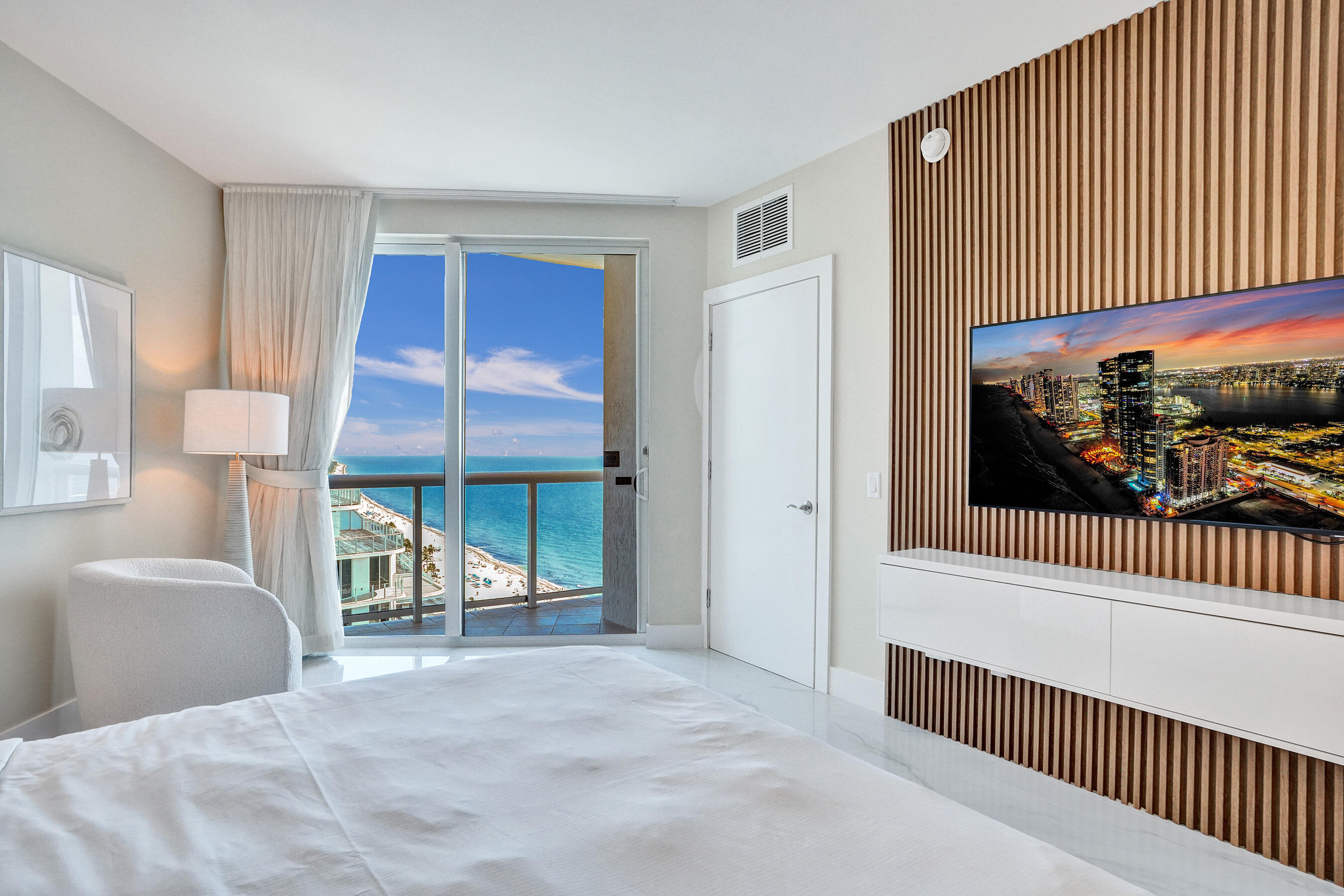 505 N Fort Lauderdale Beach Boulevard N 2500 Property Photo 98