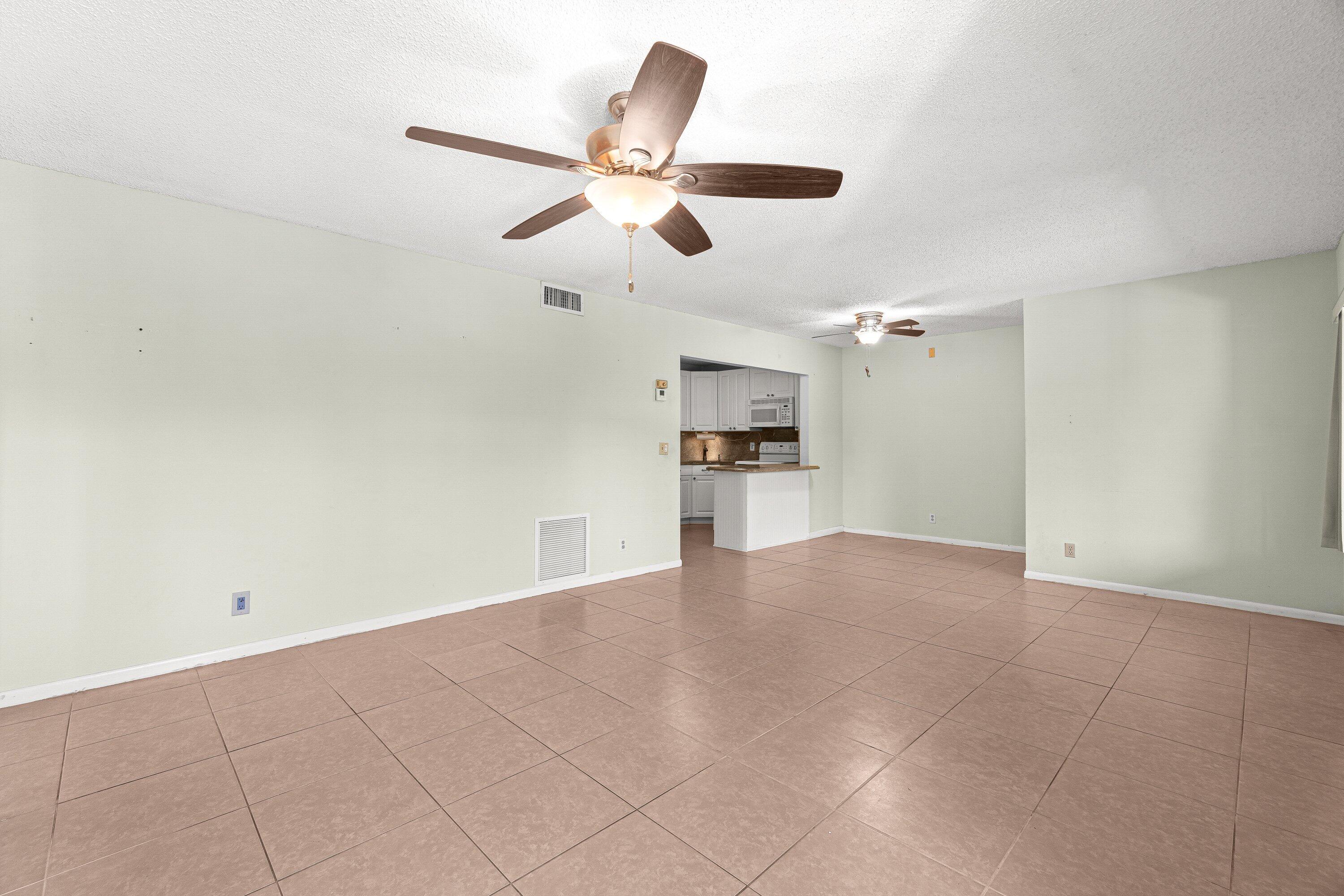223 Pine Hov Circle A-2 Property Photo 5
