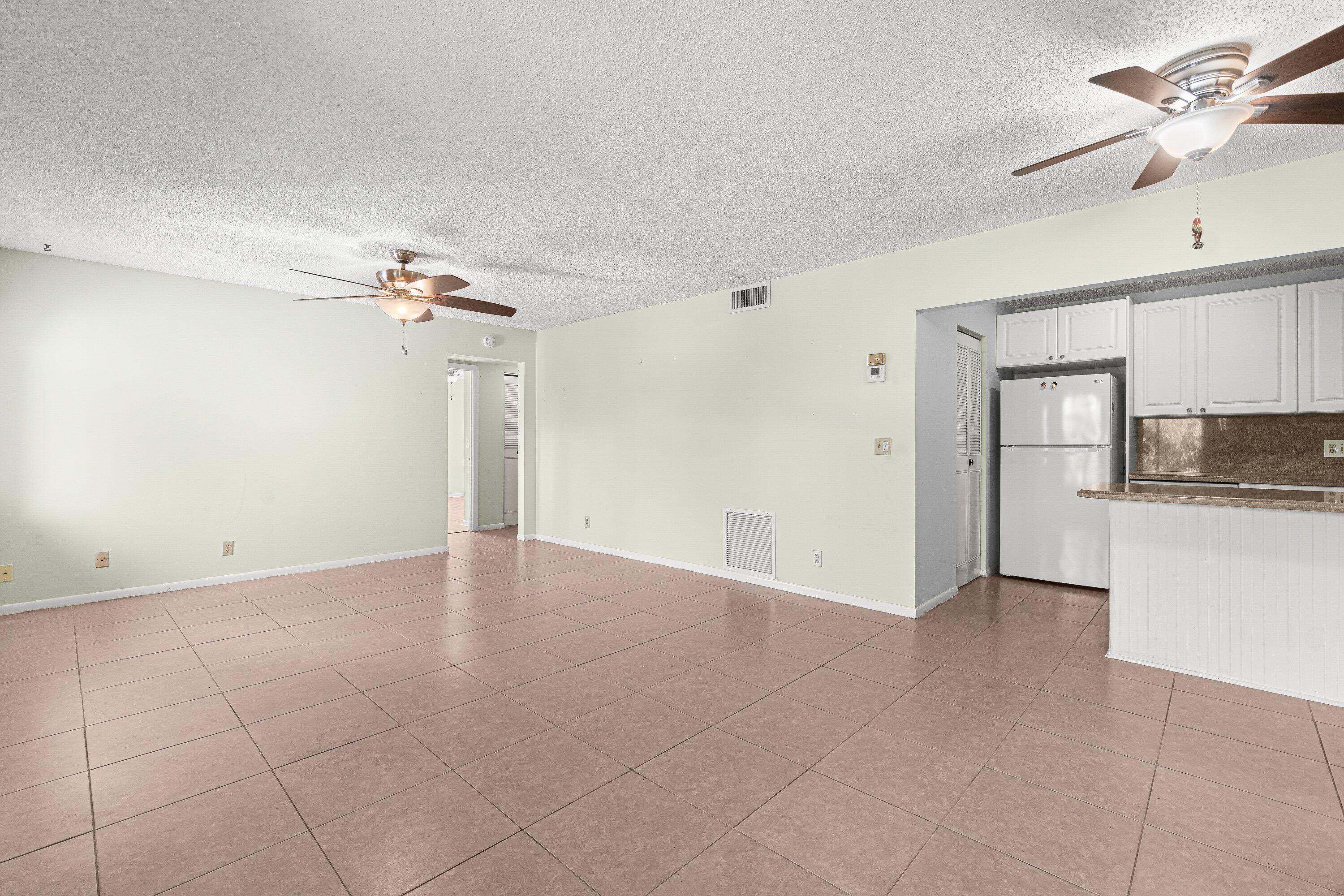 223 Pine Hov Circle A-2 Property Photo 8