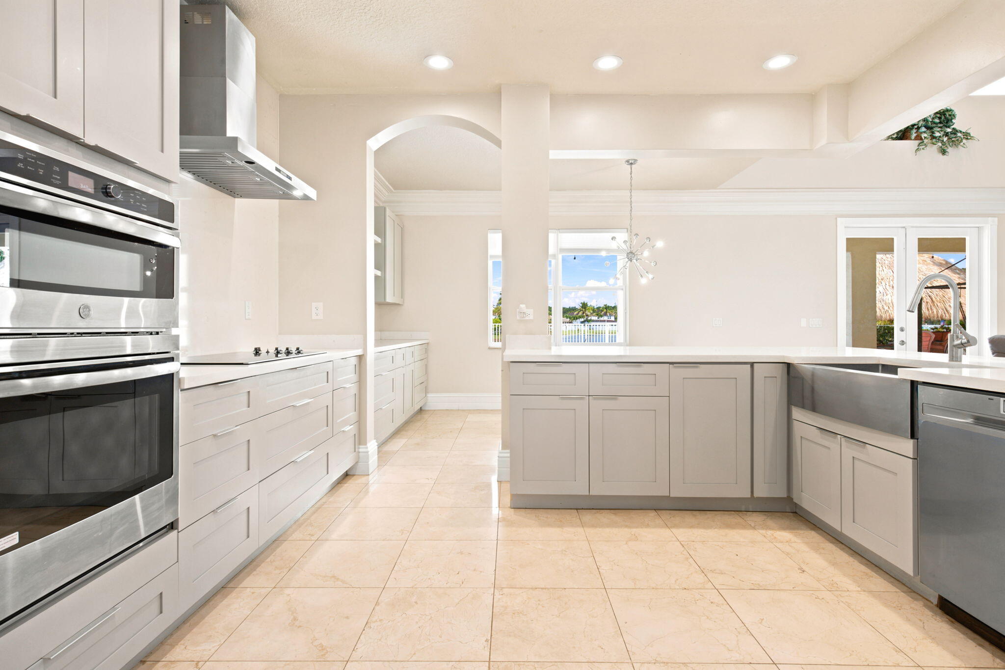 3766 W Gardenia Avenue Property Photo 10