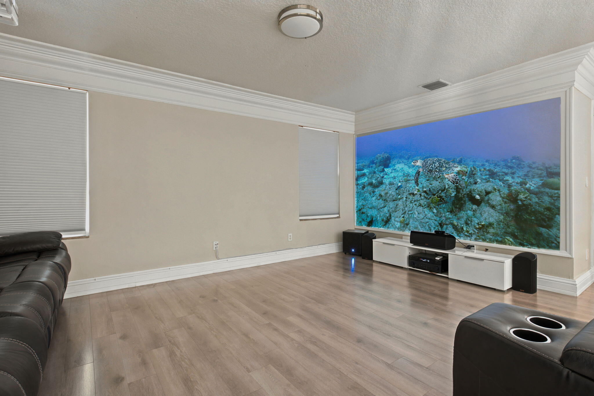 3766 W Gardenia Avenue Property Photo 17