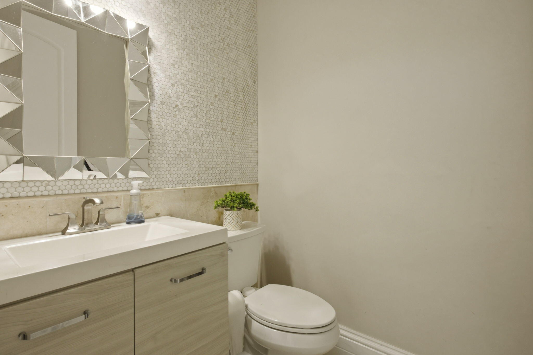 3766 W Gardenia Avenue Property Photo 24