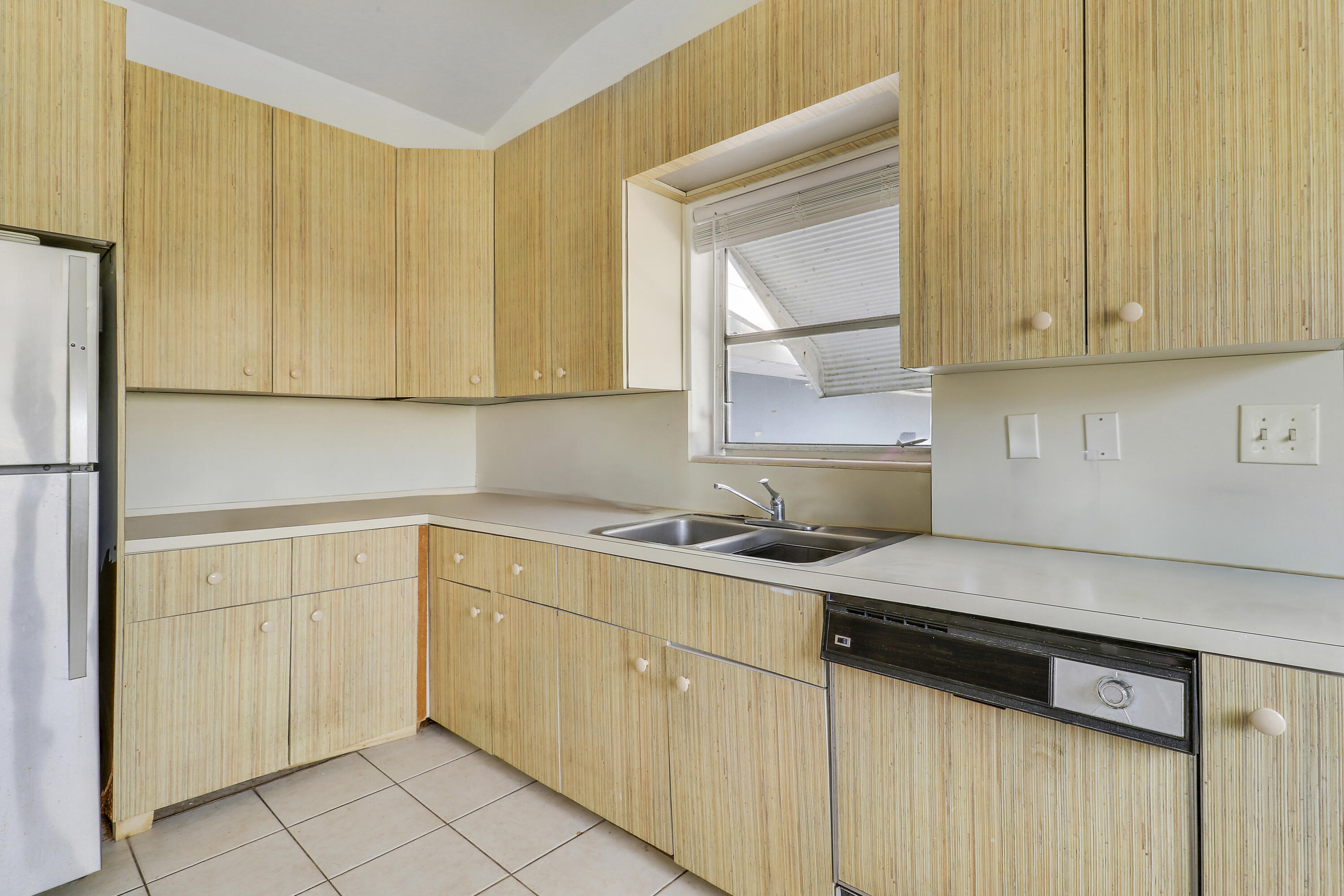 24 Douglas Drive Property Photo 11