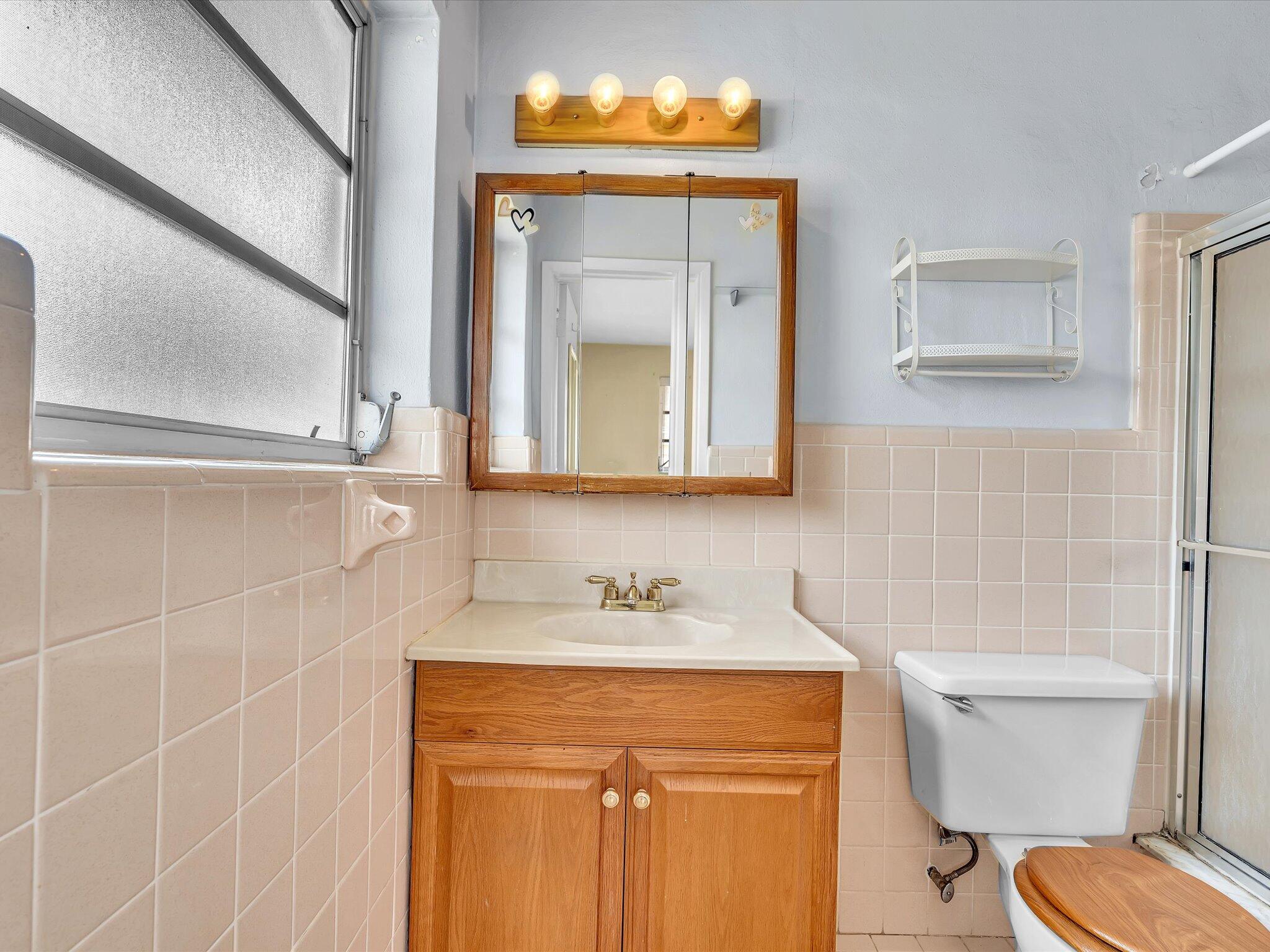 4041 Ne 18th Terrace Property Photo 33
