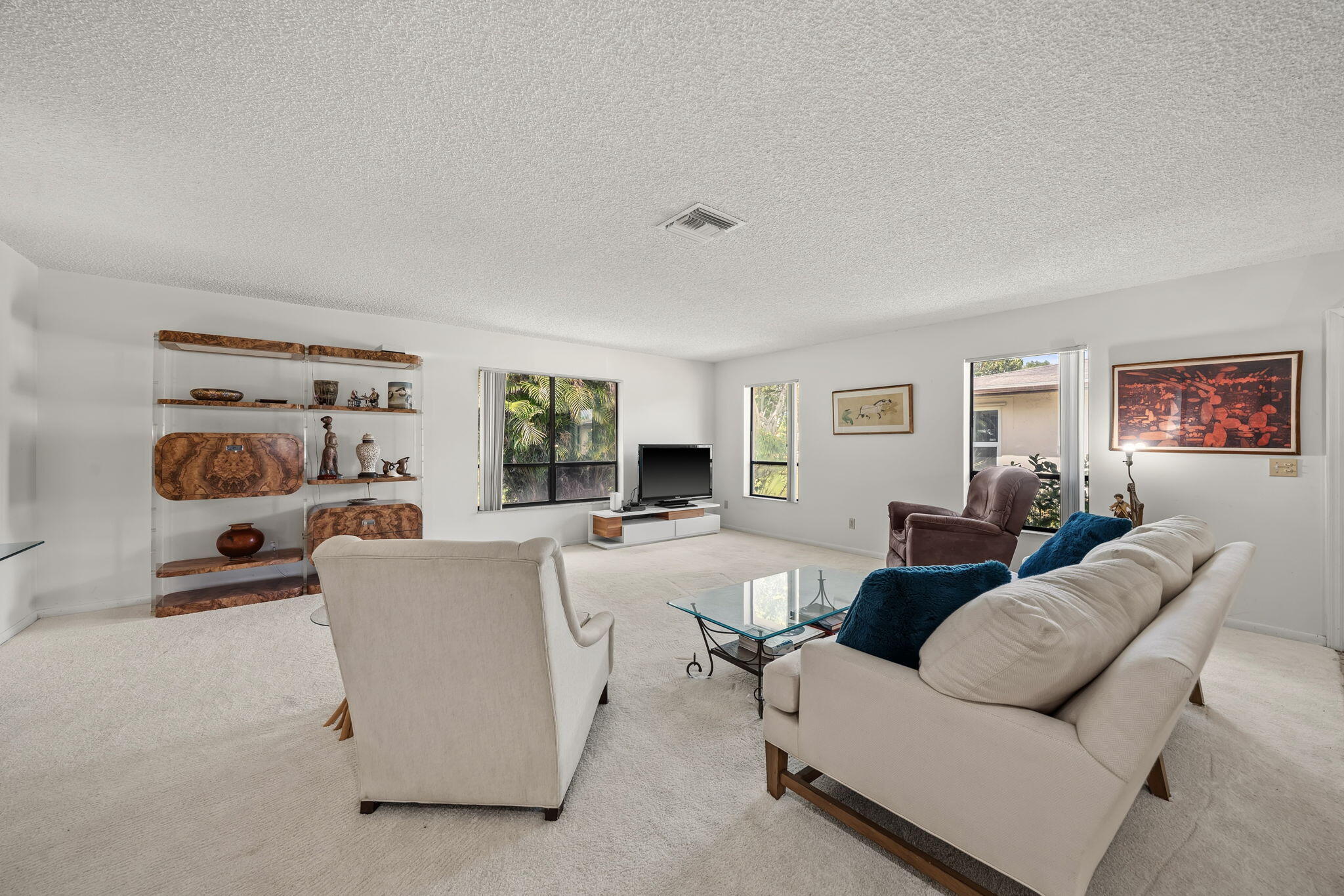 7543 Volley Place Property Photo 4