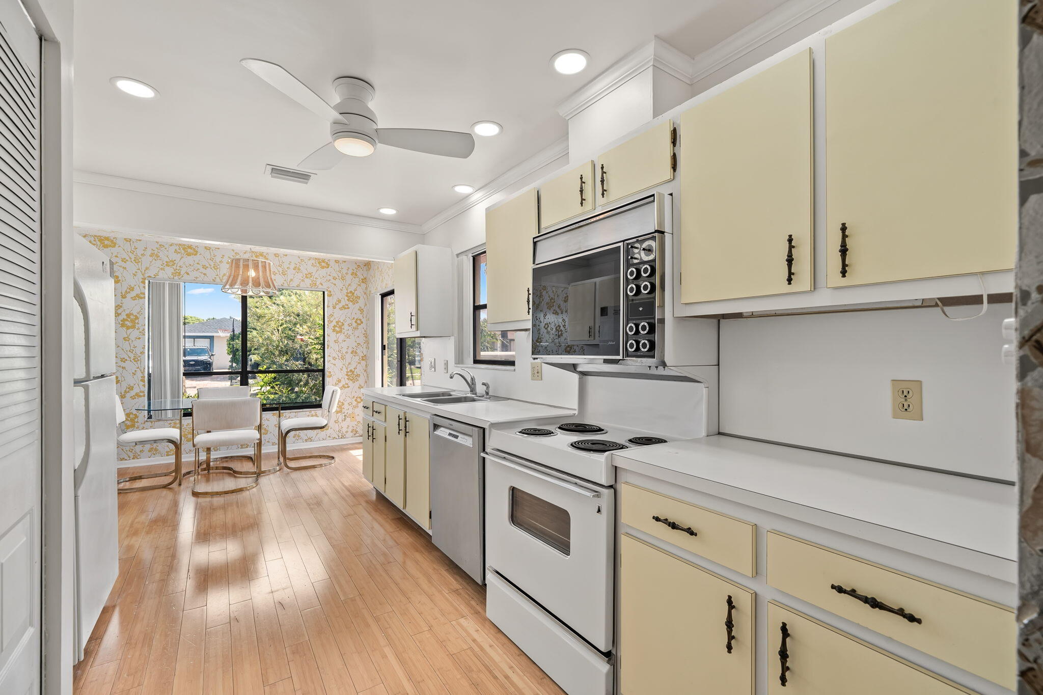 7543 Volley Place Property Photo 9