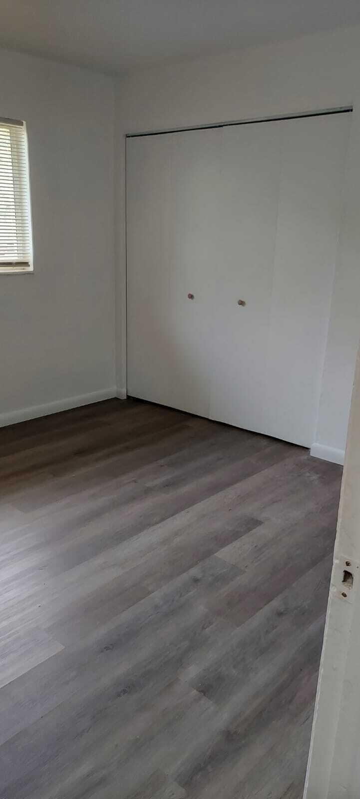1796 Nw 52nd Avenue Property Photo 5