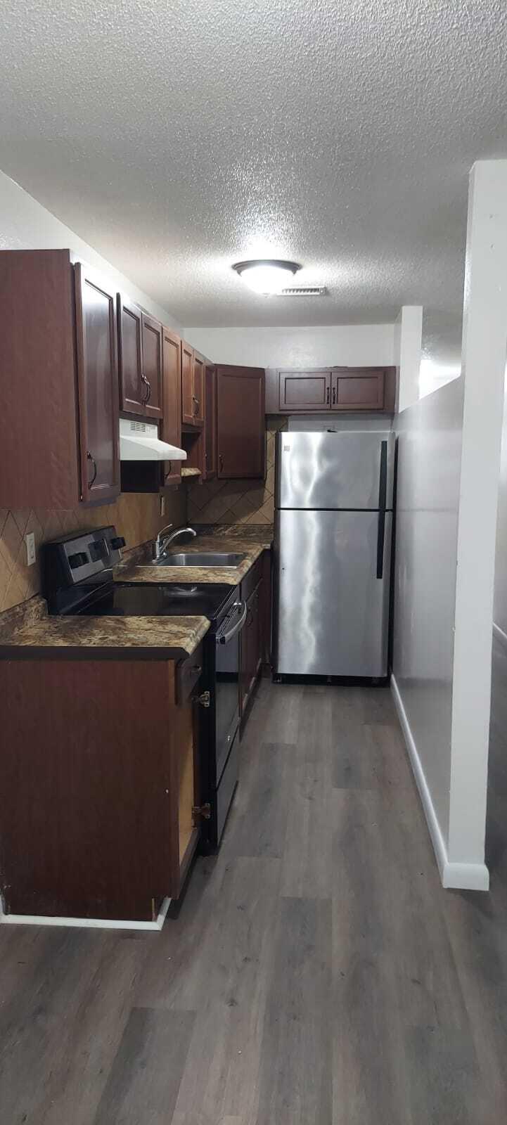 1796 Nw 52nd Avenue Property Photo 7