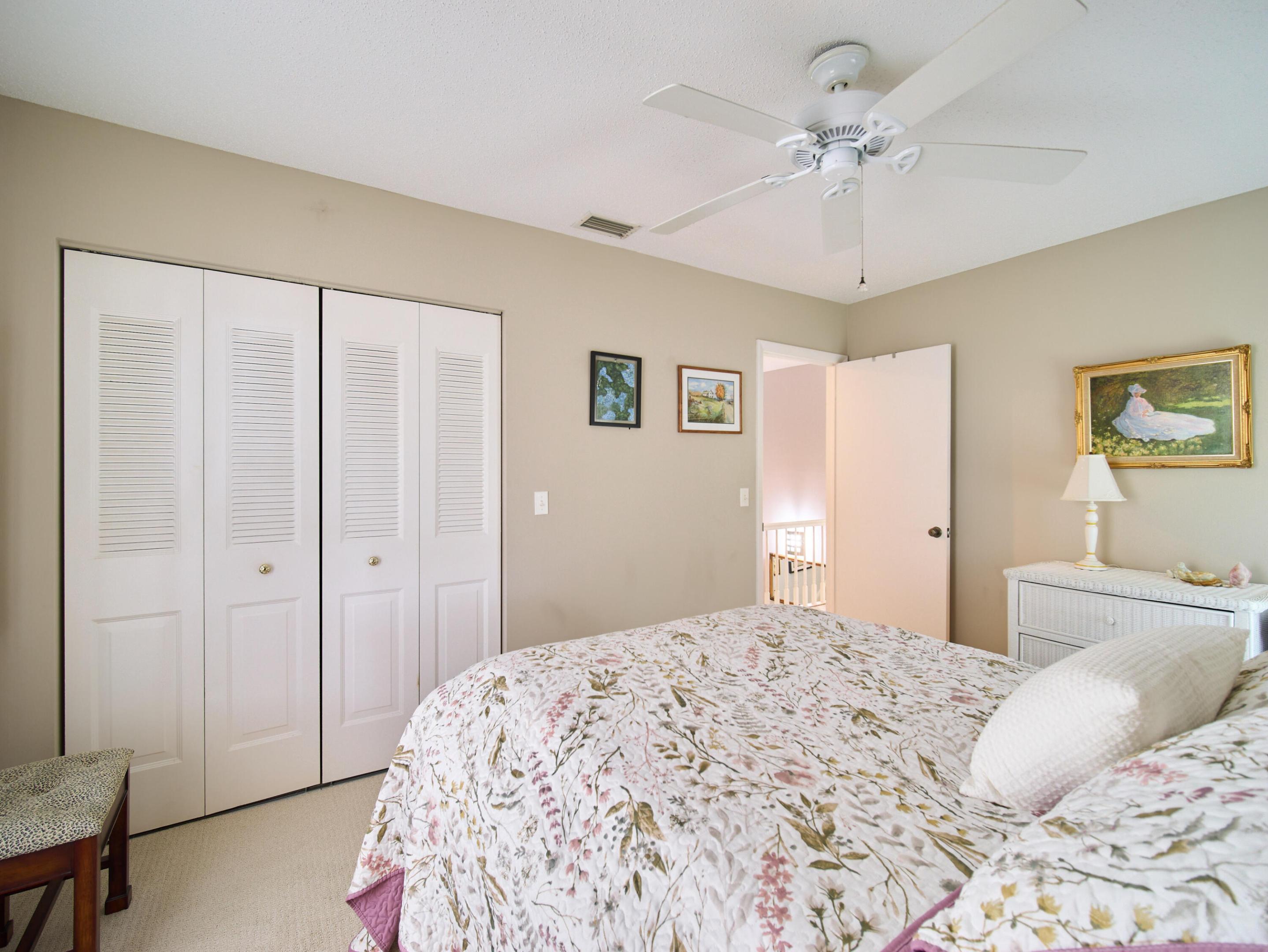 18369 Se Wood Haven Lane E Property Photo 16