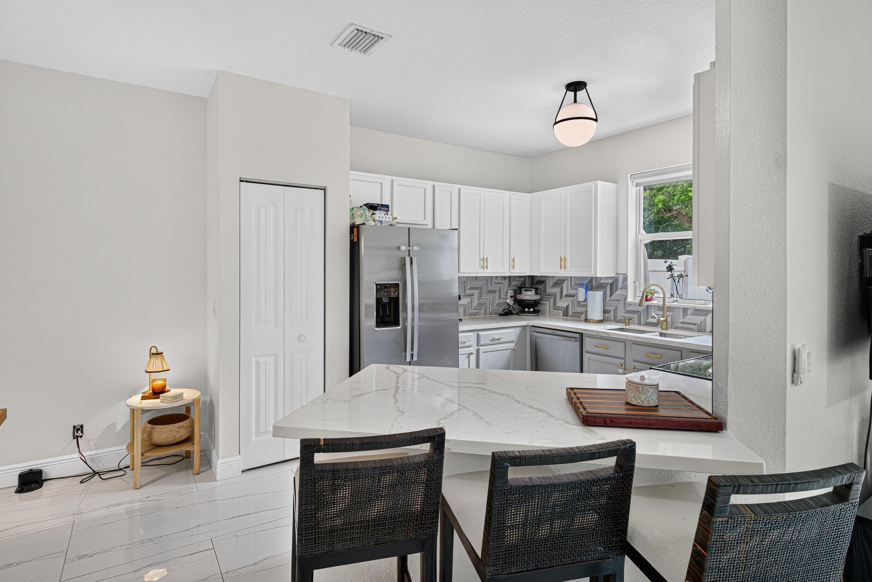 6455 Azura Lake Road Property Photo 16