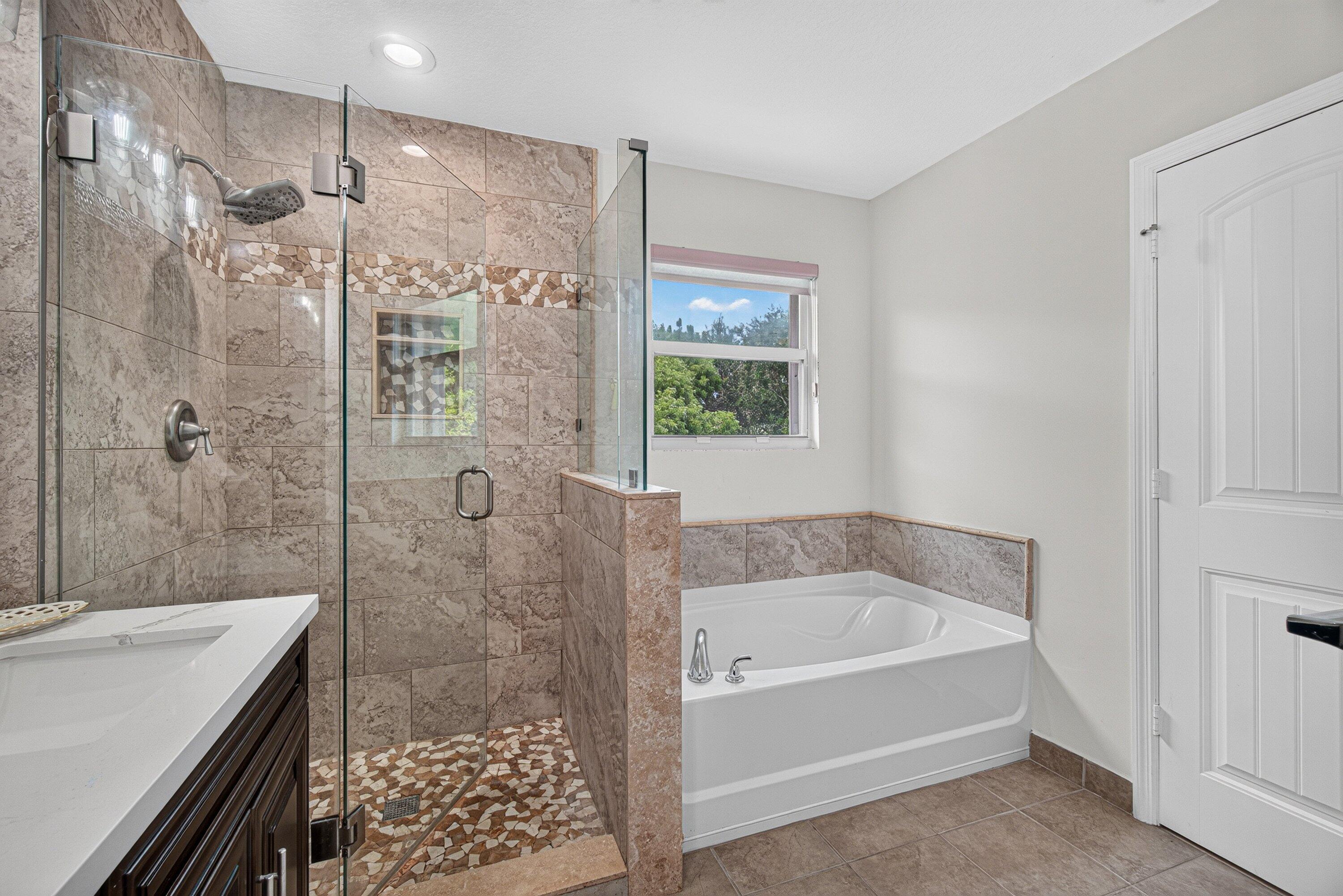 6455 Azura Lake Road Property Photo 36