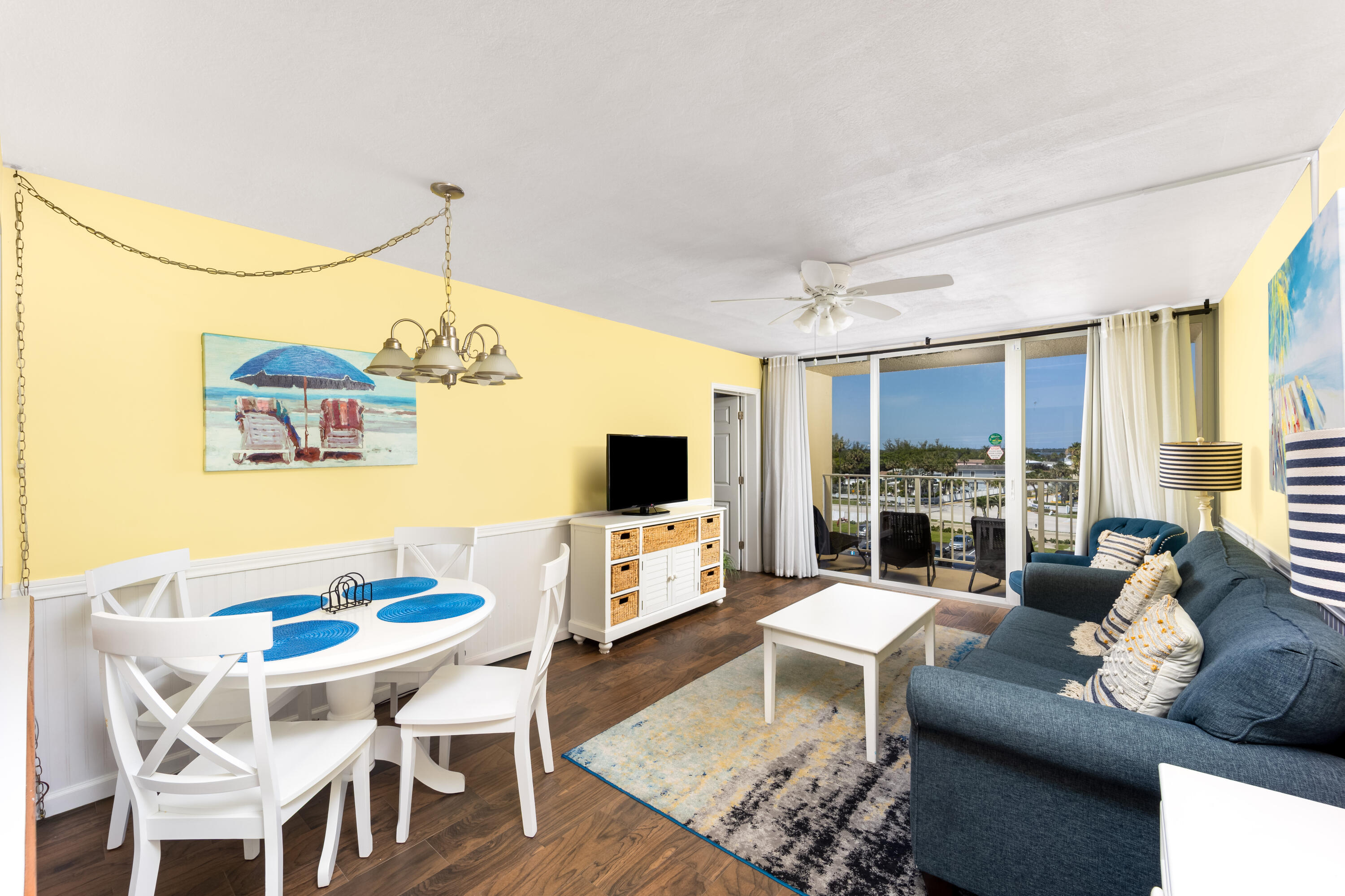 9800 S Ocean Drive 415 Property Photo 4