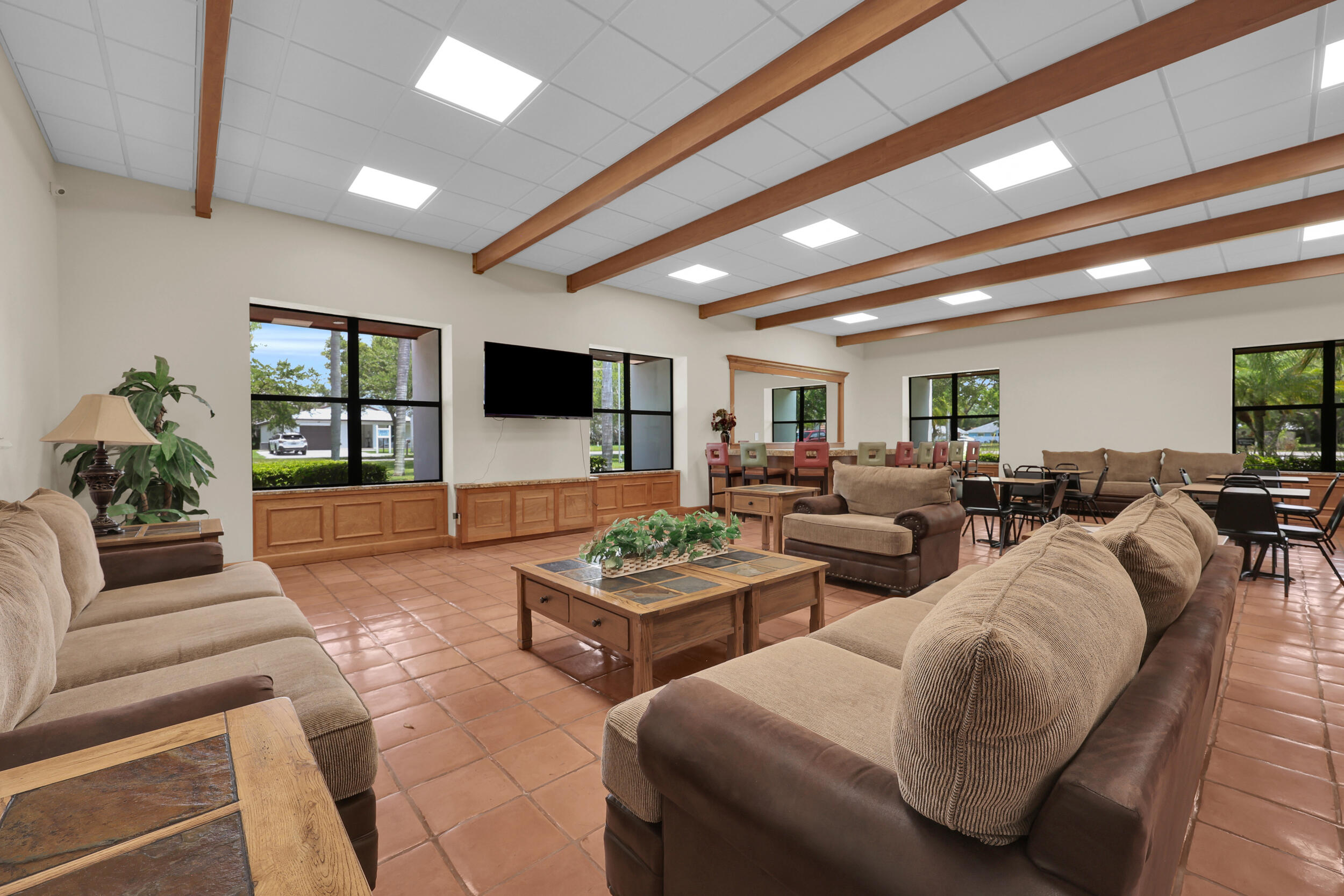 22 Alta Loma Property Photo 35