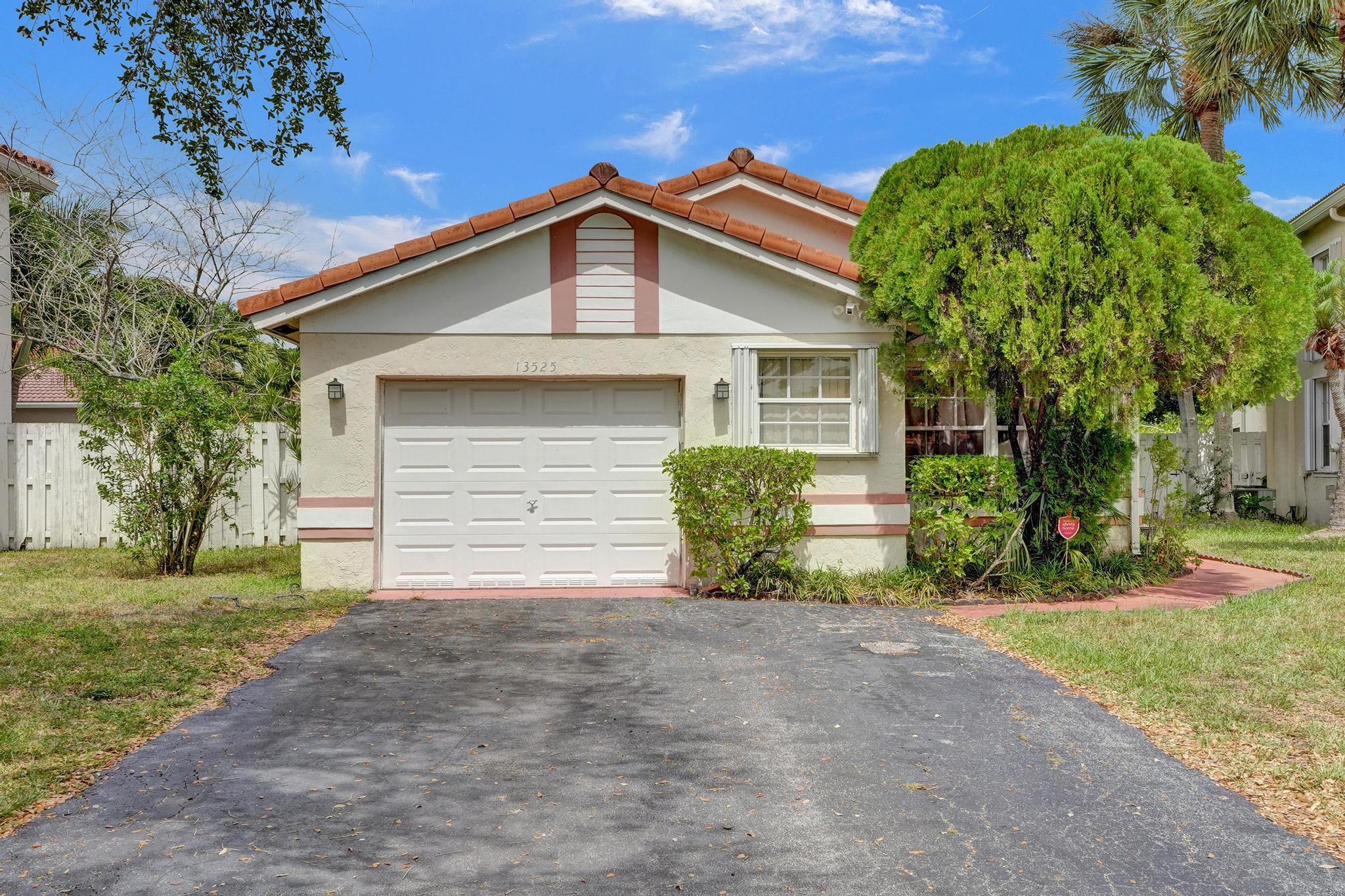 13525 NW 5th Court