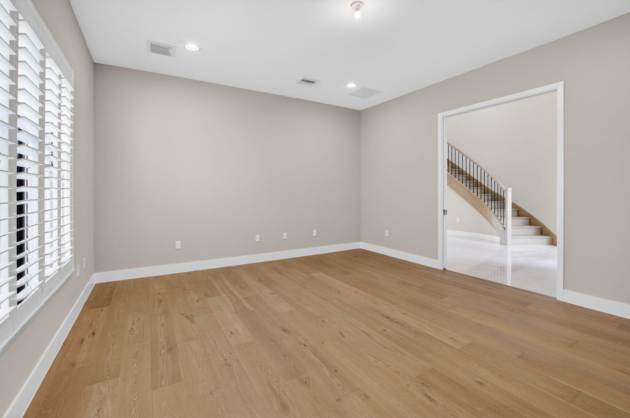 17089 Rainbow Falls Trail Property Photo 47
