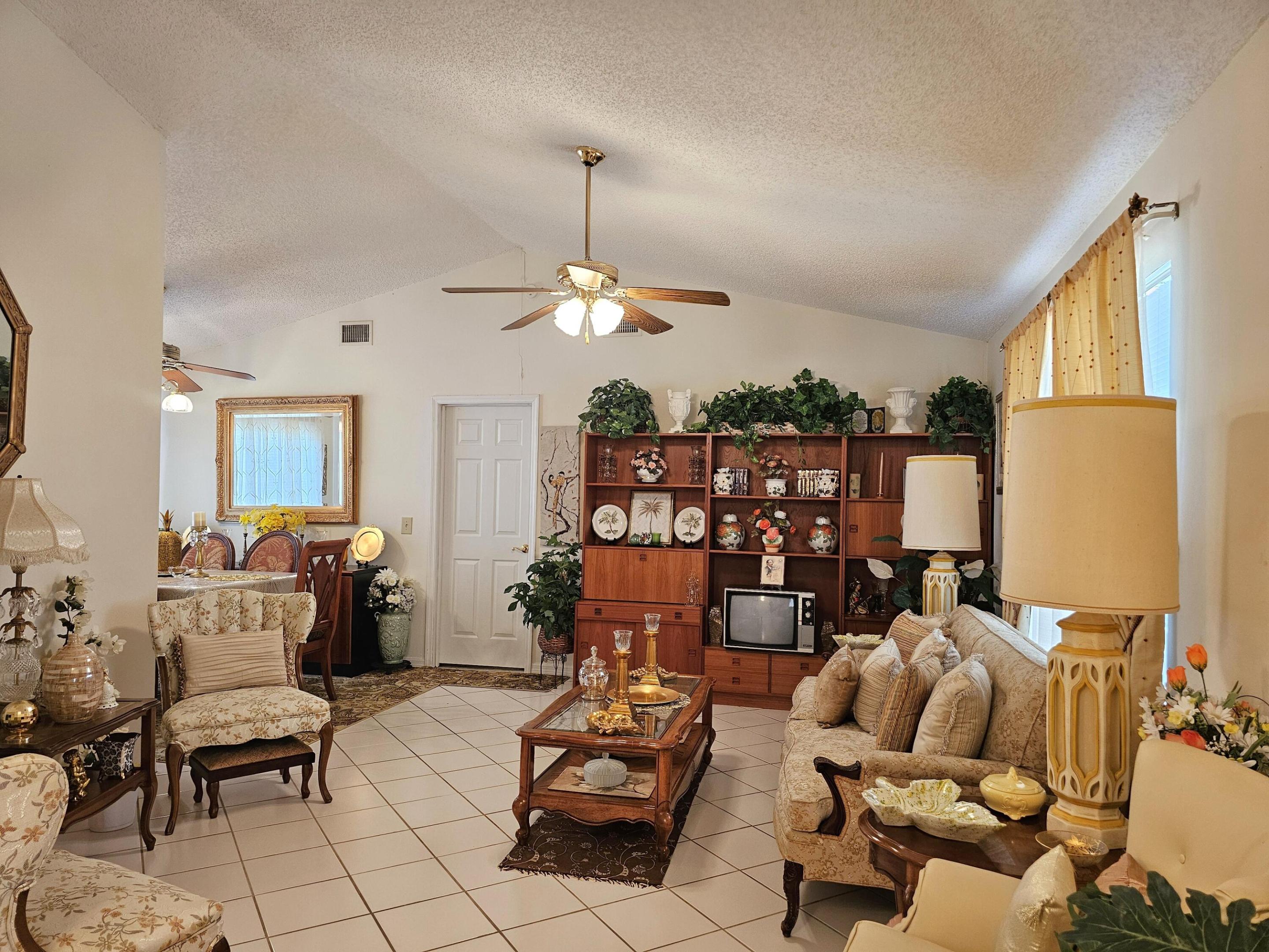 3338 Sw Mundy Street Property Photo 6