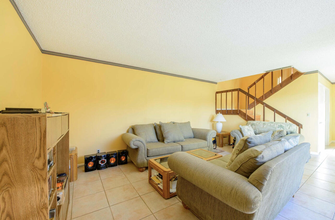 4101 N Waterview Circle 41-a Property Photo 6