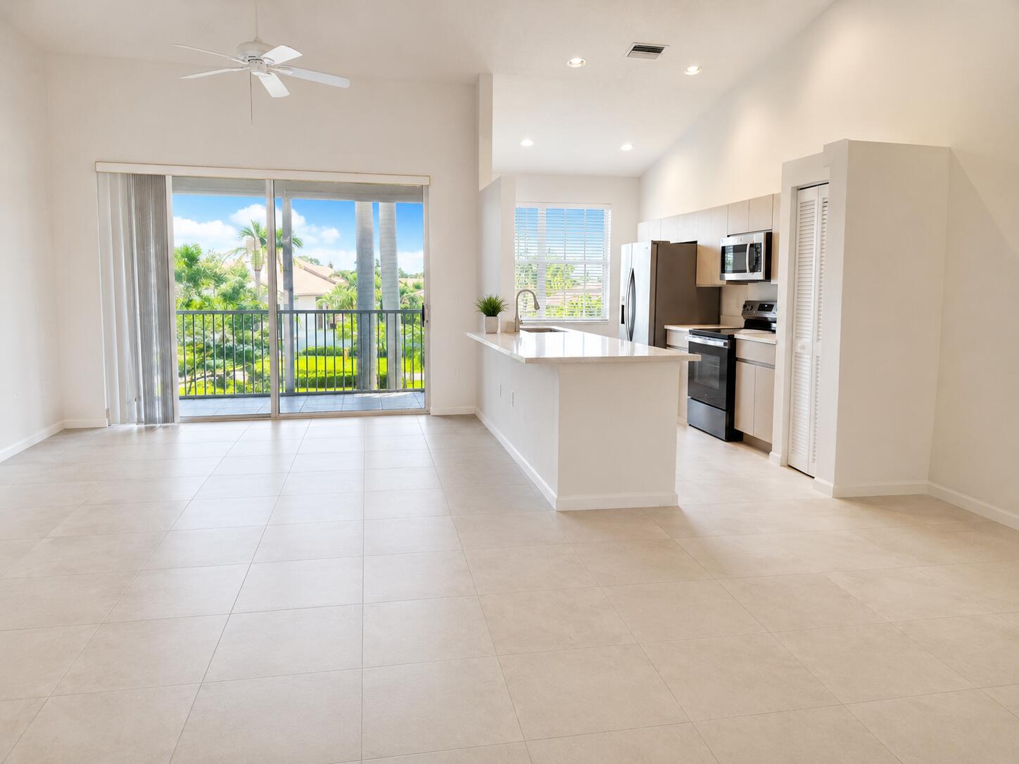 6560 Villa Sonrisa Drive 1321 Property Photo 3
