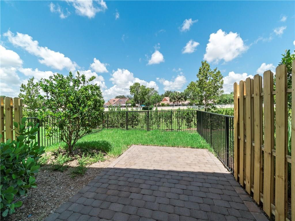 13056 Anthorne Lane 113 Property Photo 6