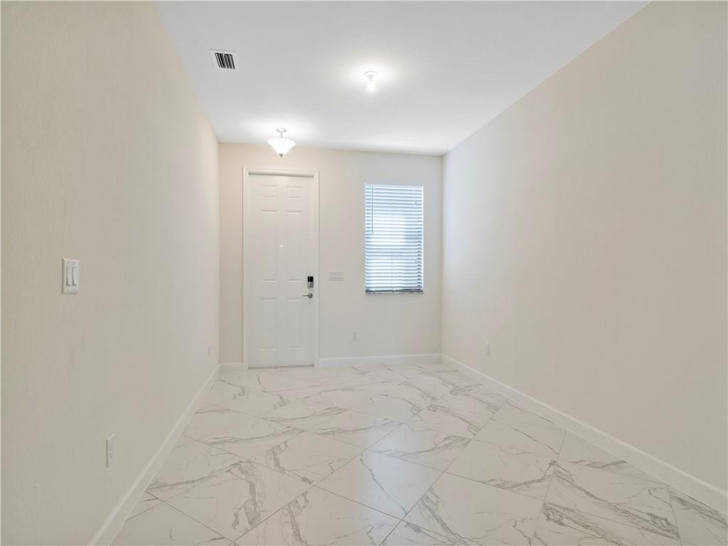 13056 Anthorne Lane 113 Property Photo 10