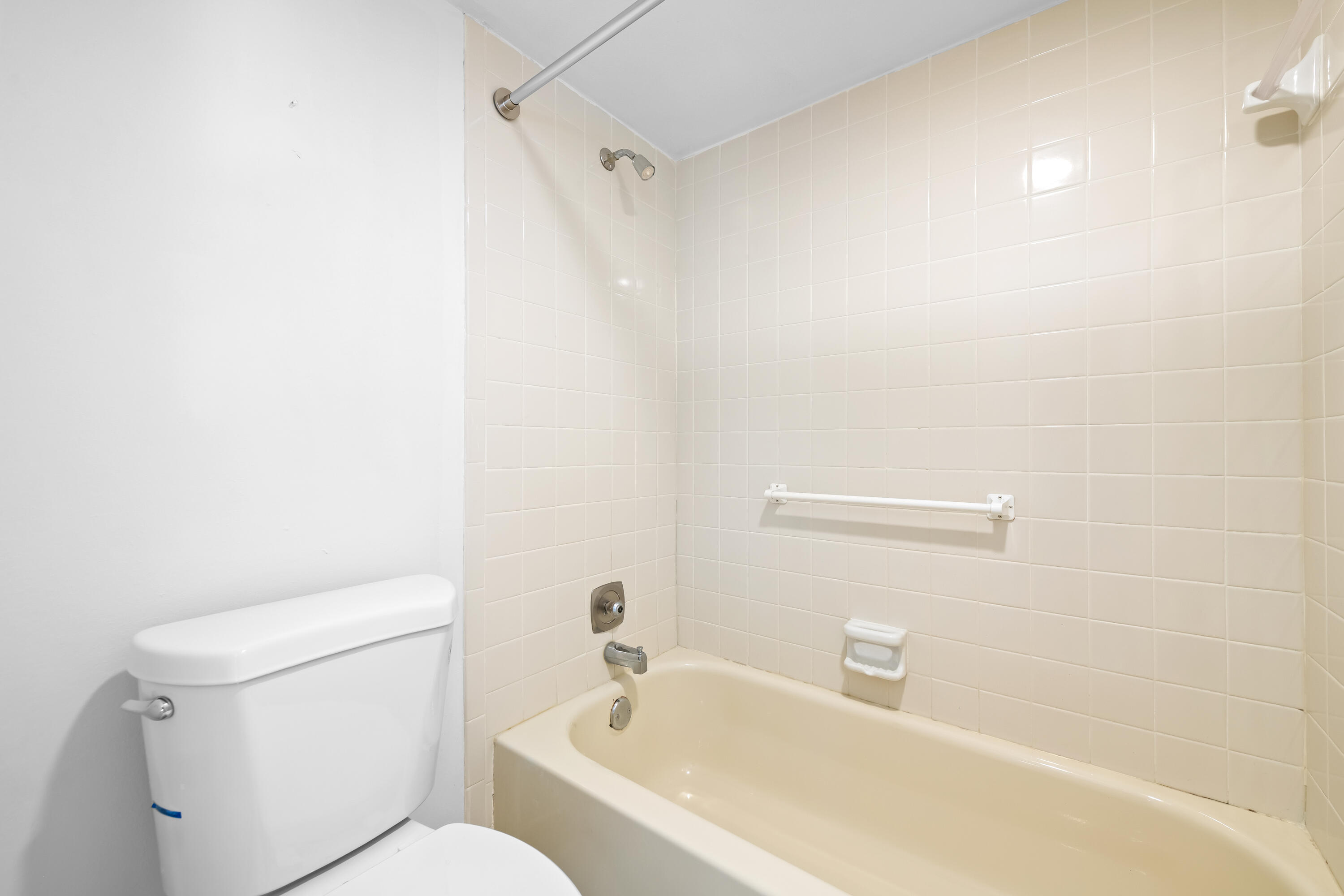 8701 Sw 30th Street 211 Property Photo 21