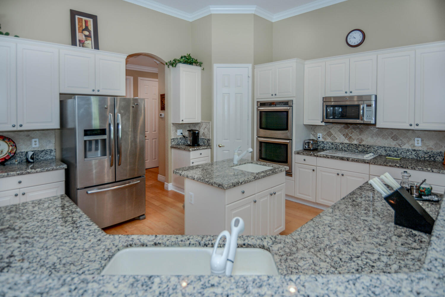 4676 Manderly Drive Property Photo 10