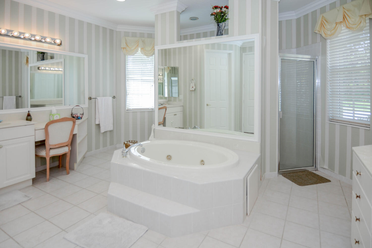 4676 Manderly Drive Property Photo 19