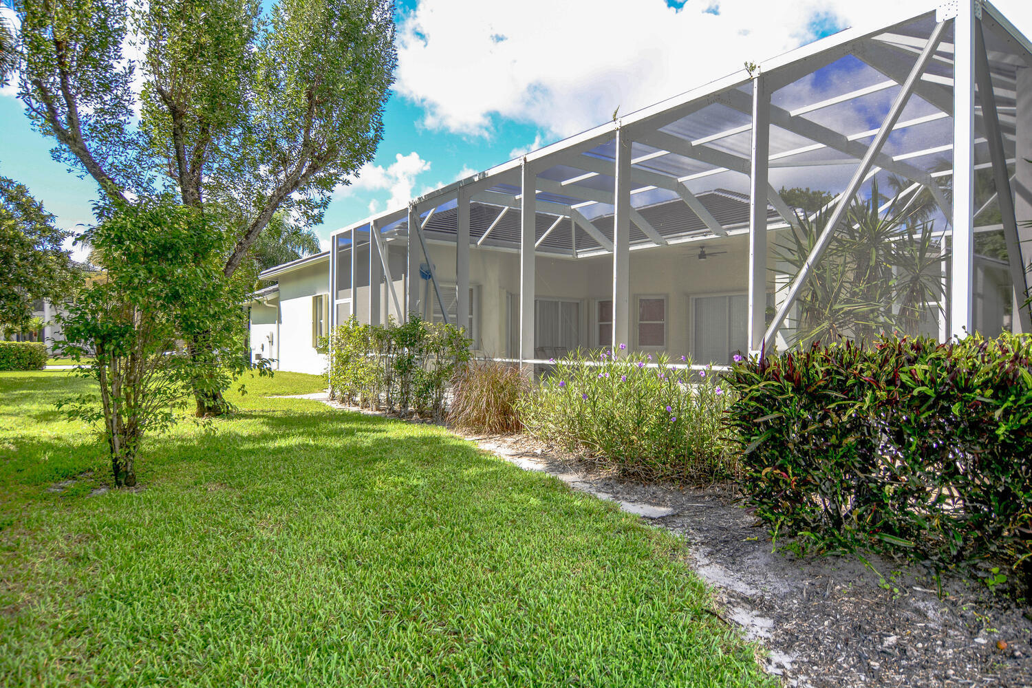 4676 Manderly Drive Property Photo 38
