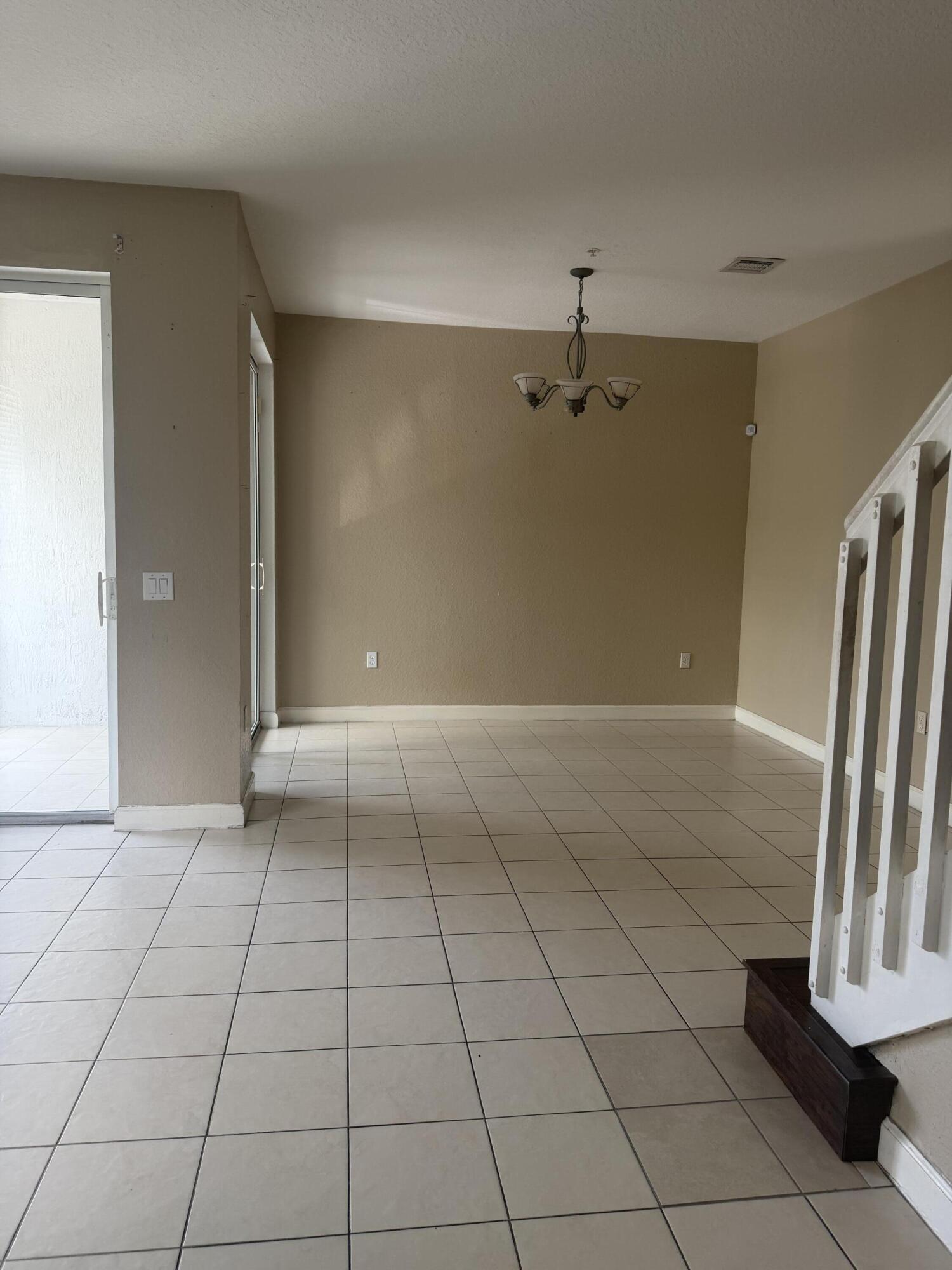 1121 Shoma Drive Property Photo 15