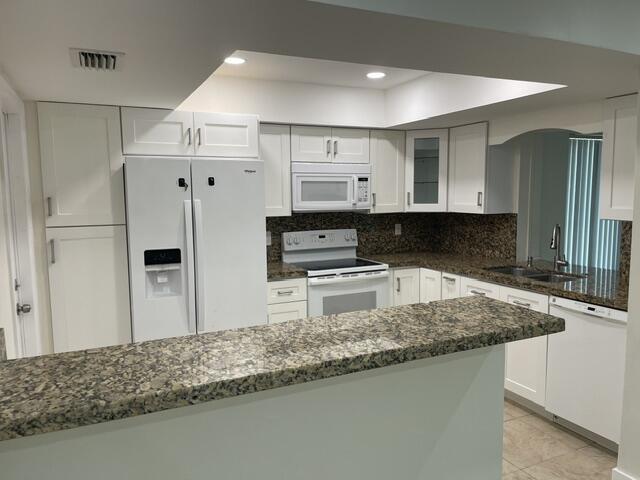 180 Sw 77th Avenue Property Photo 15