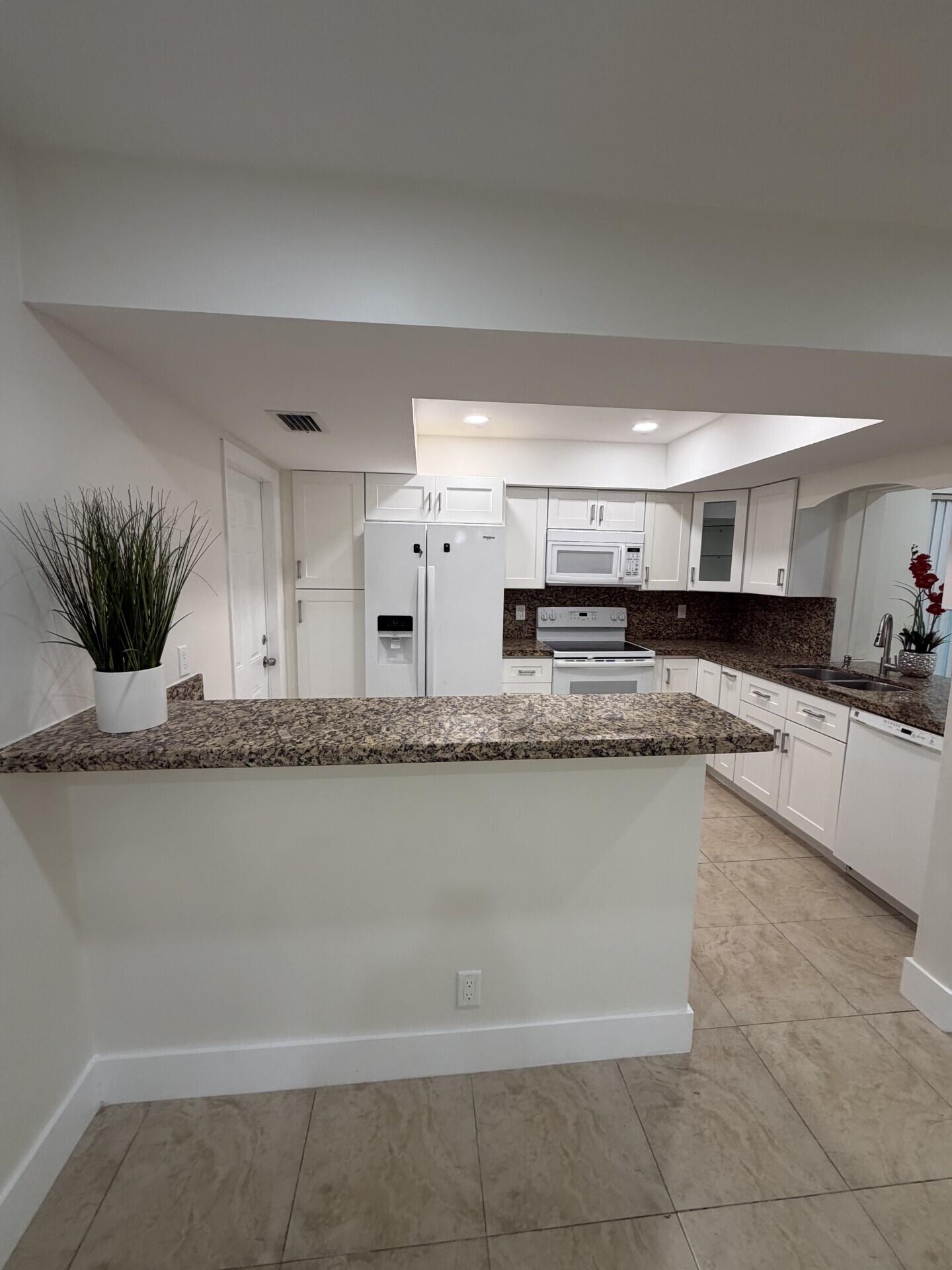 180 Sw 77th Avenue Property Photo 23