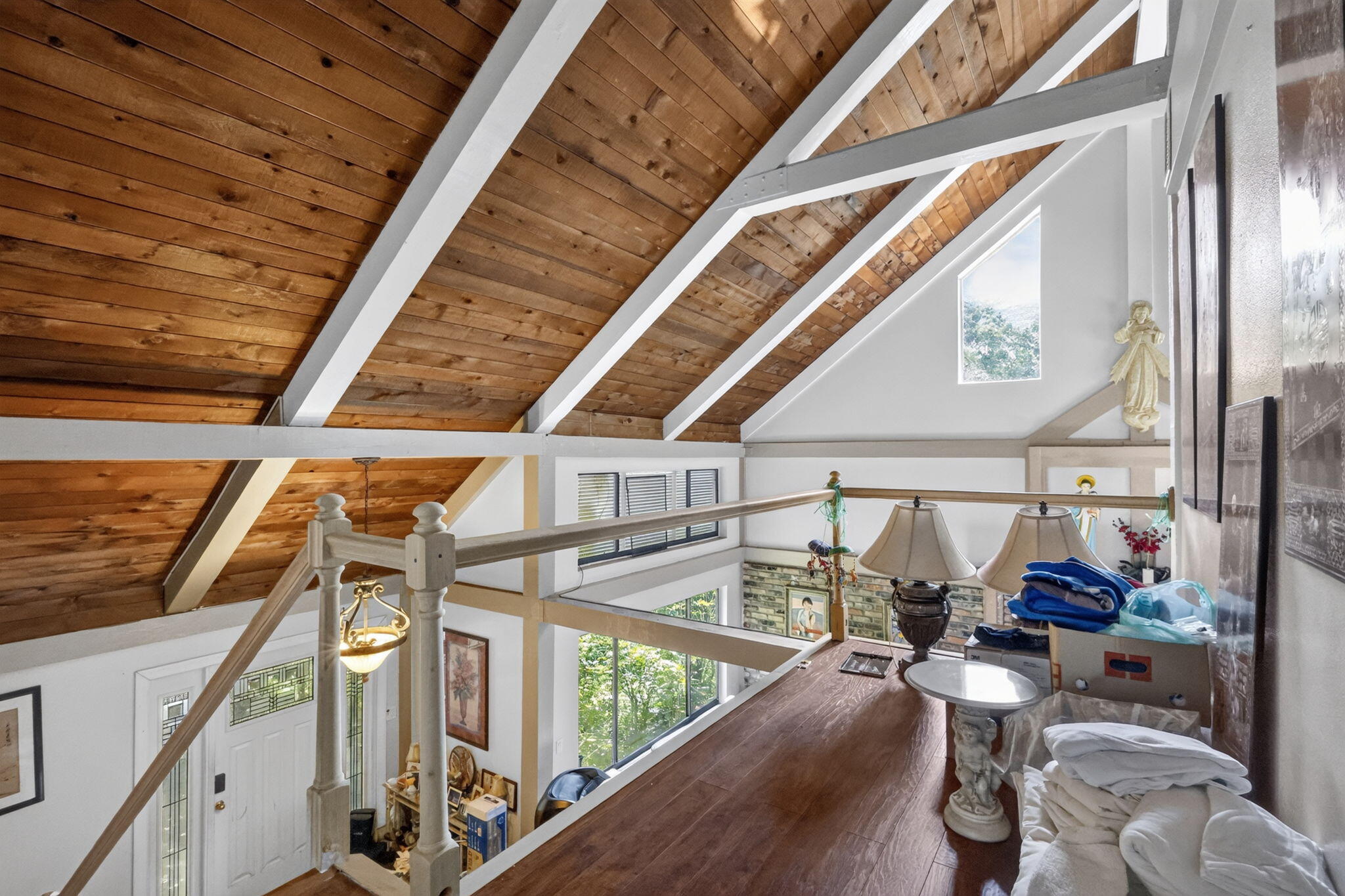 6022 Western Way Property Photo 4