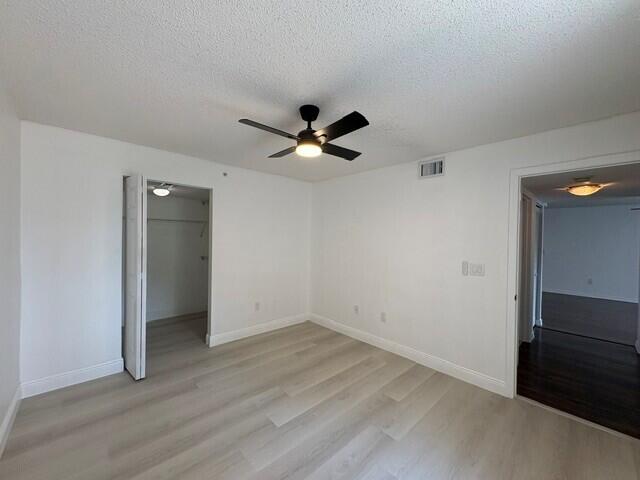 100 Crestwood Court N 108 Property Photo 36