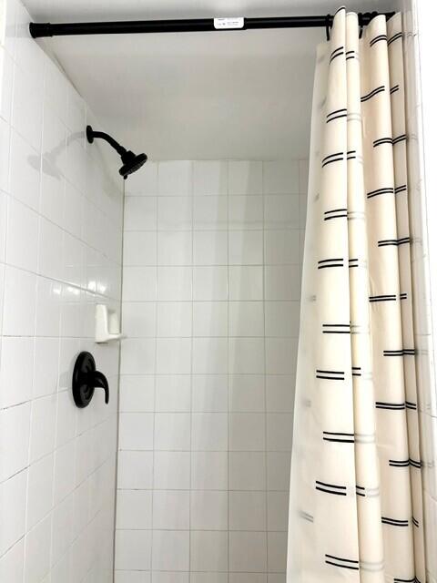 100 Crestwood Court N 108 Property Photo 39