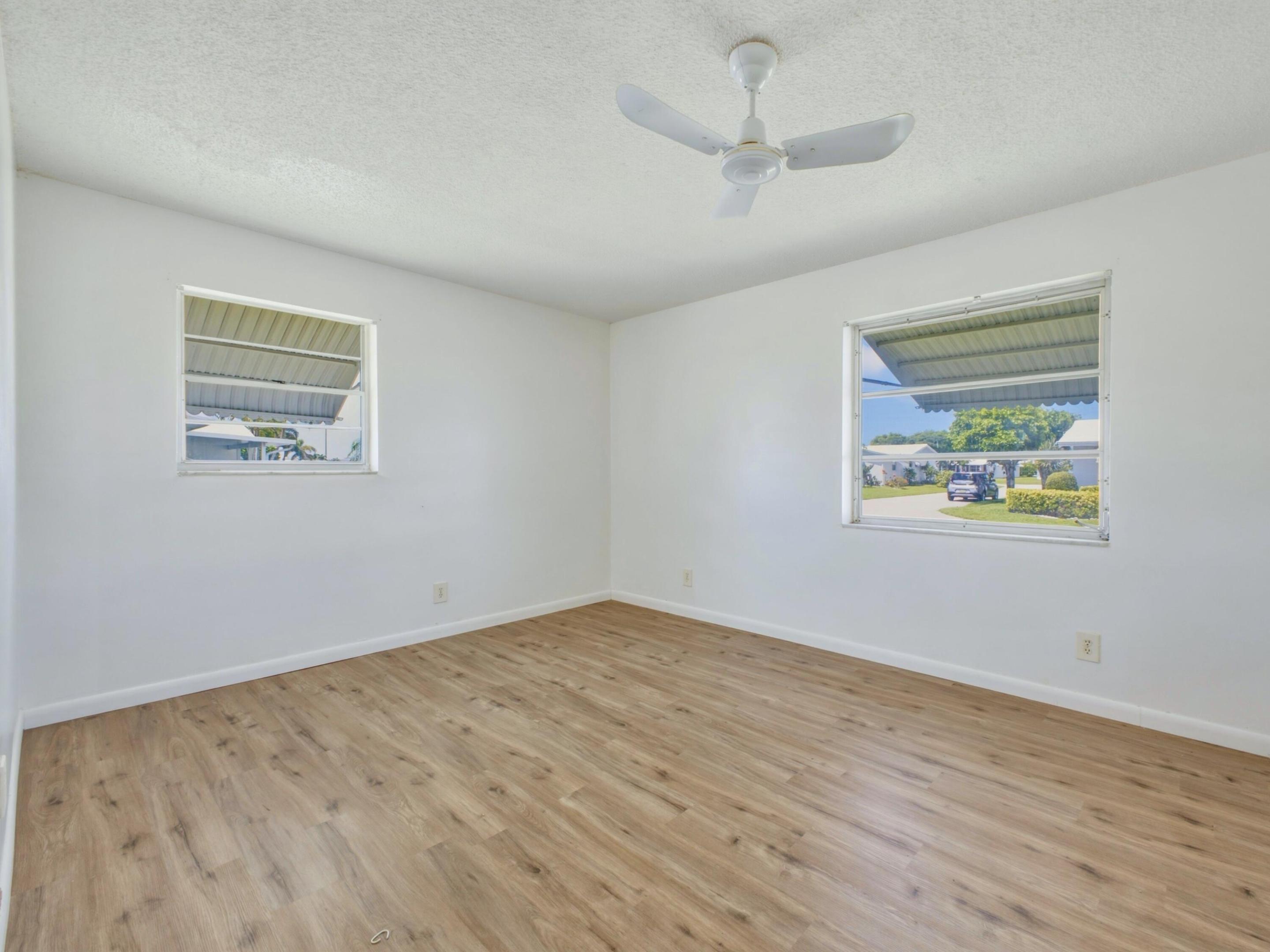 1012 Sw 17th Street Property Photo 14